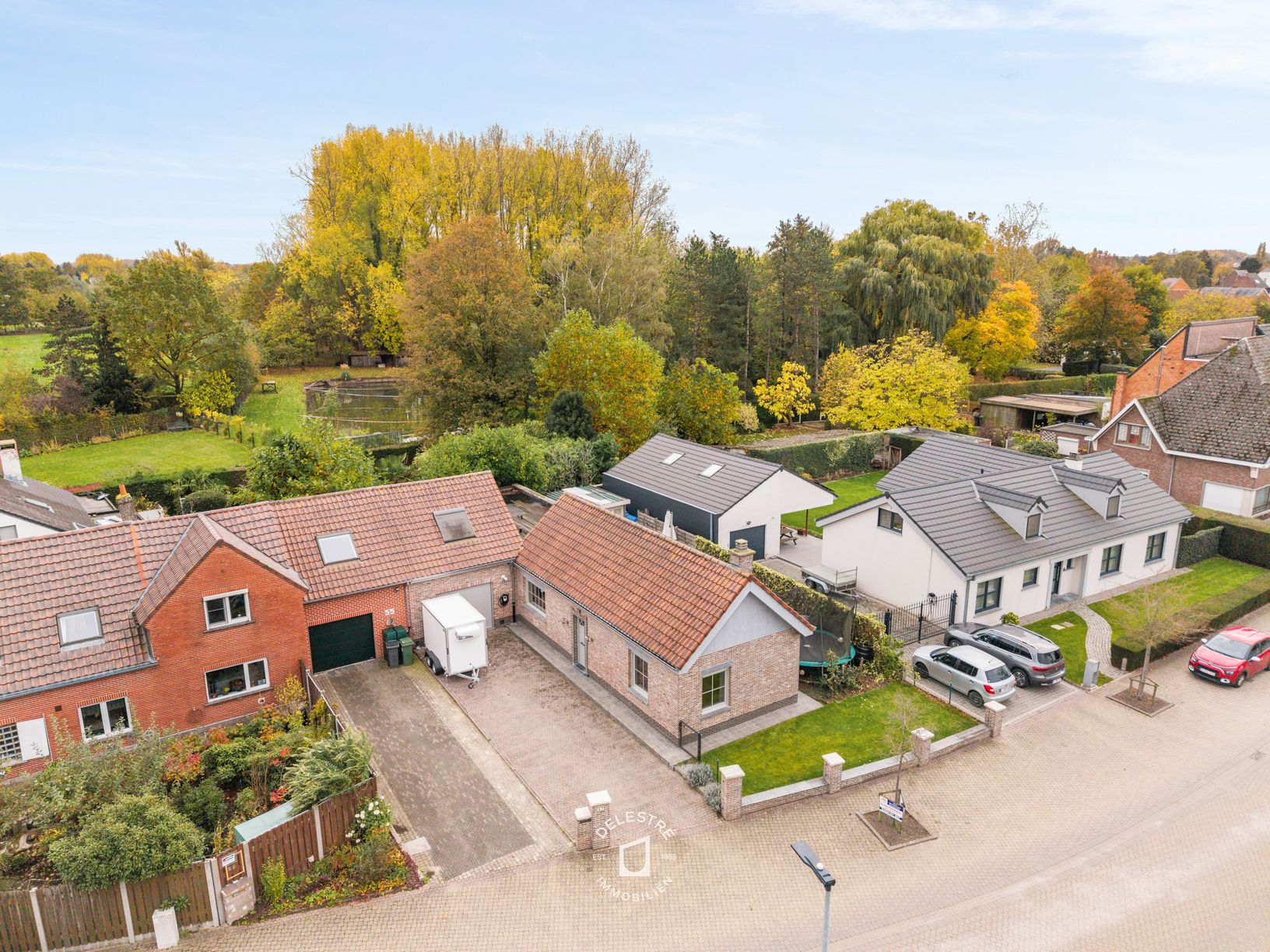 Instapklare woning in de gegeerde Babbelaarstraat – Hofstade foto {{pictureIndex}}