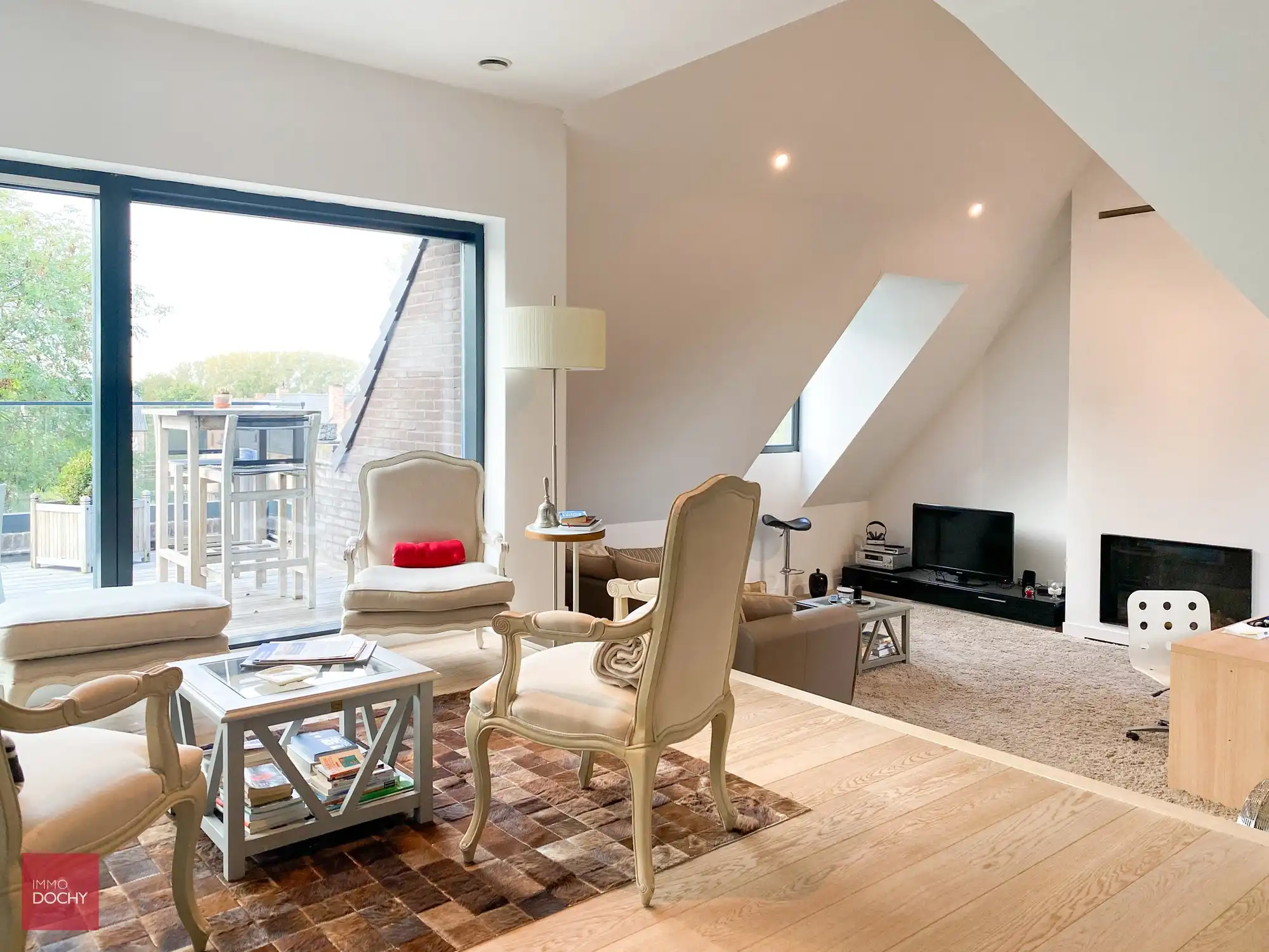 Heel ruim VILLA - APPARTEMENT in centrum | Kerkstraat foto 3