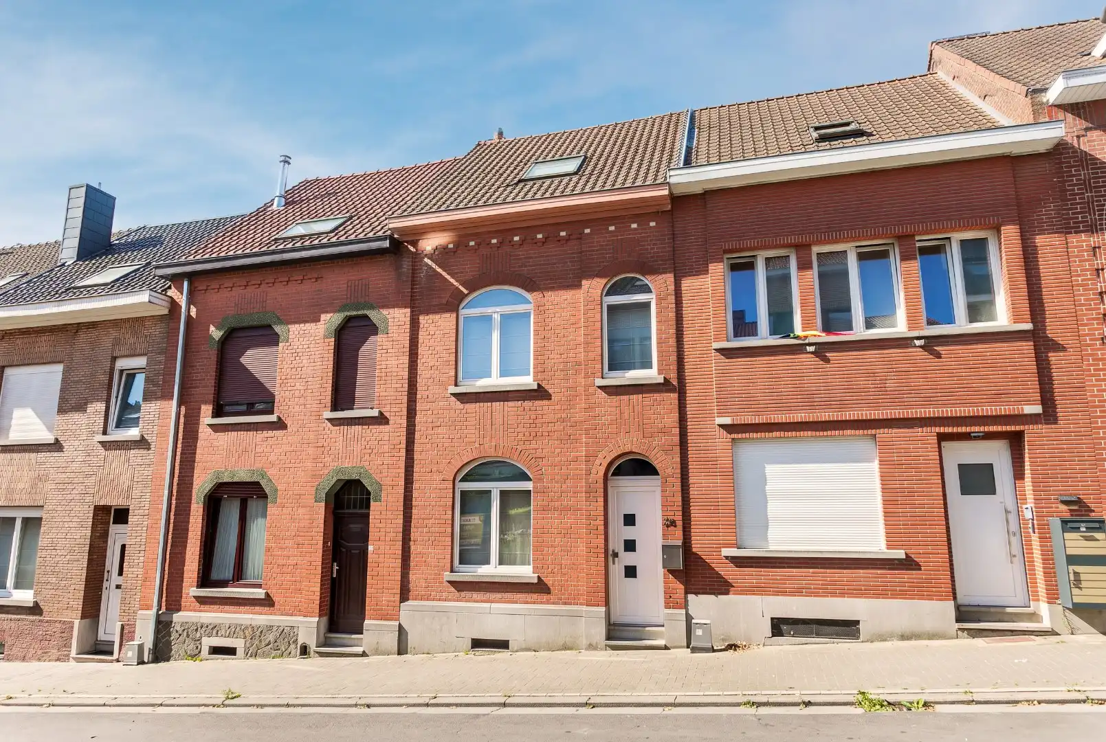 Gerenoveerde woning (EPC:C) met 4 slpk en tuin foto 2