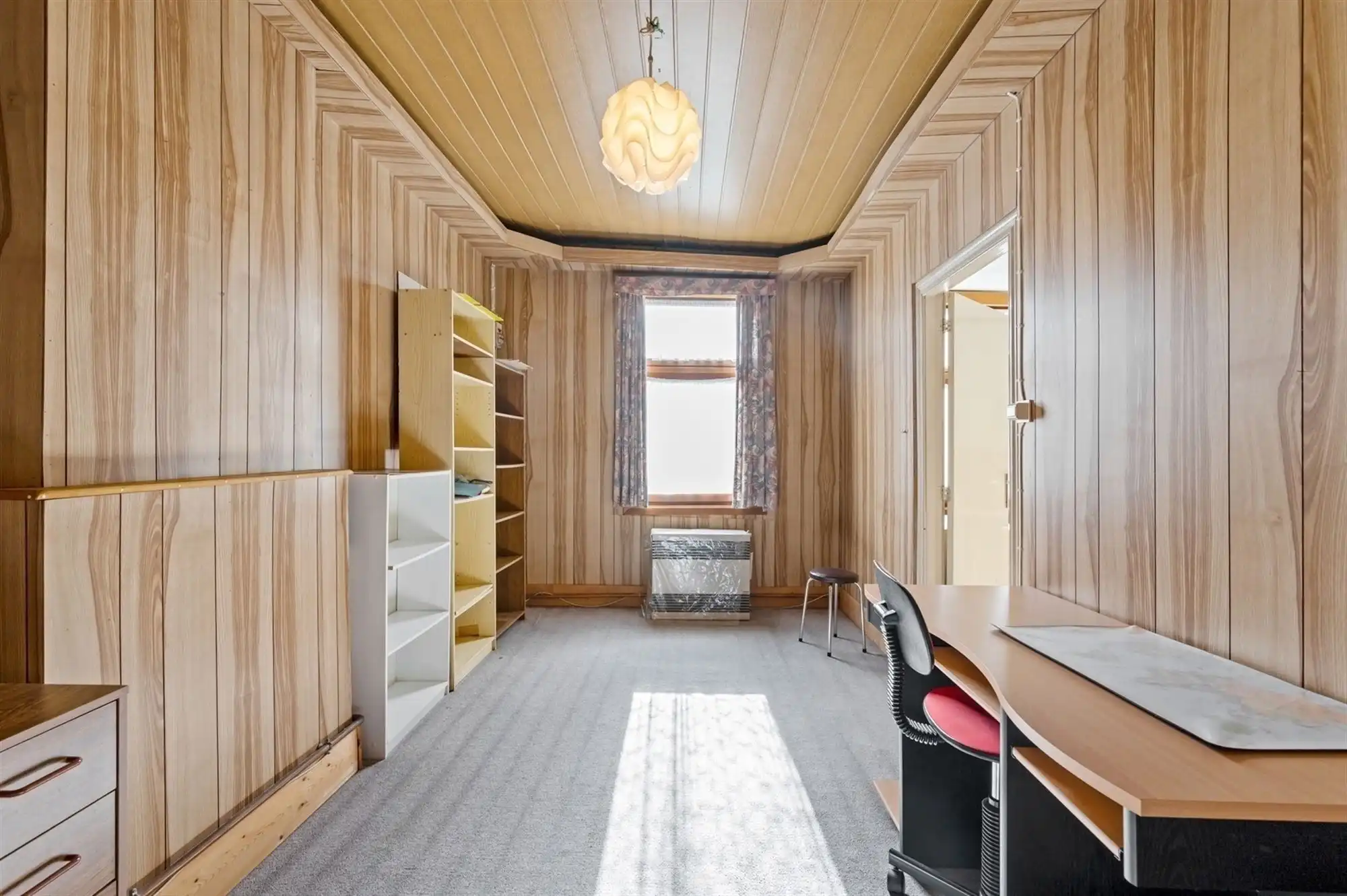 Te renoveren handelshuis met woonst gelegen te Schriek foto 9