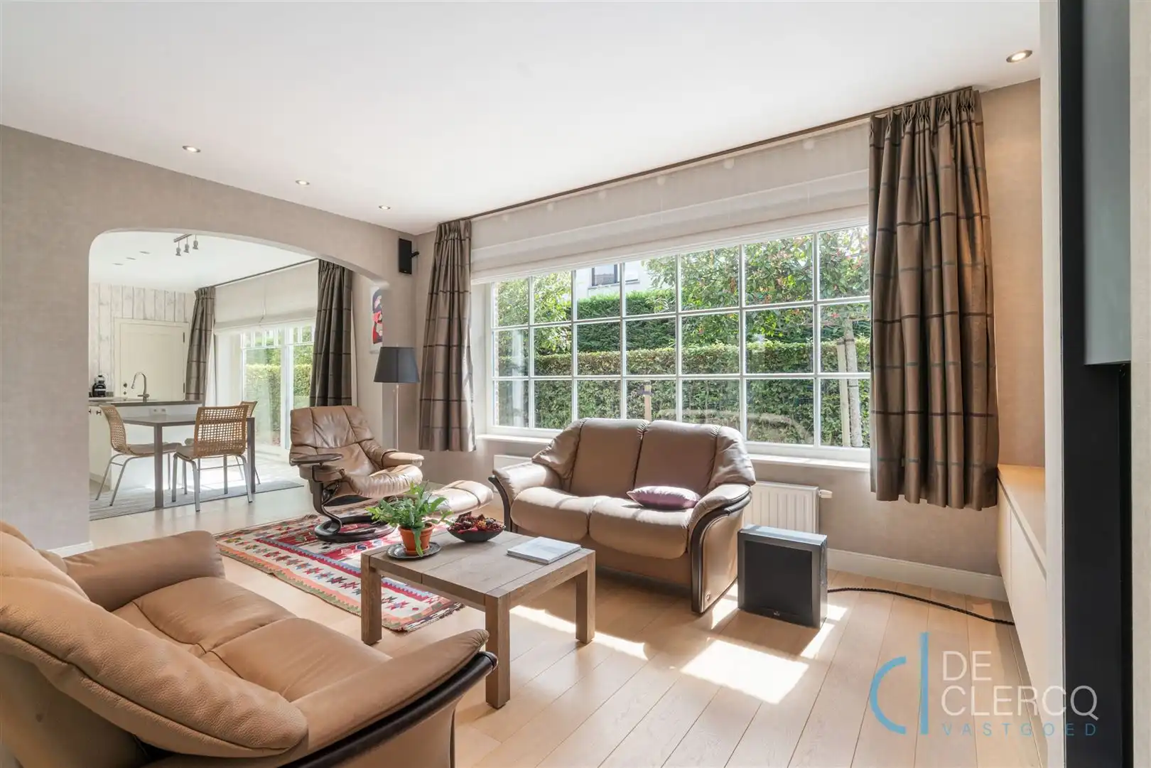 Onderhoudsvriendelijk instapklare woning te huur Lochristi! foto 3