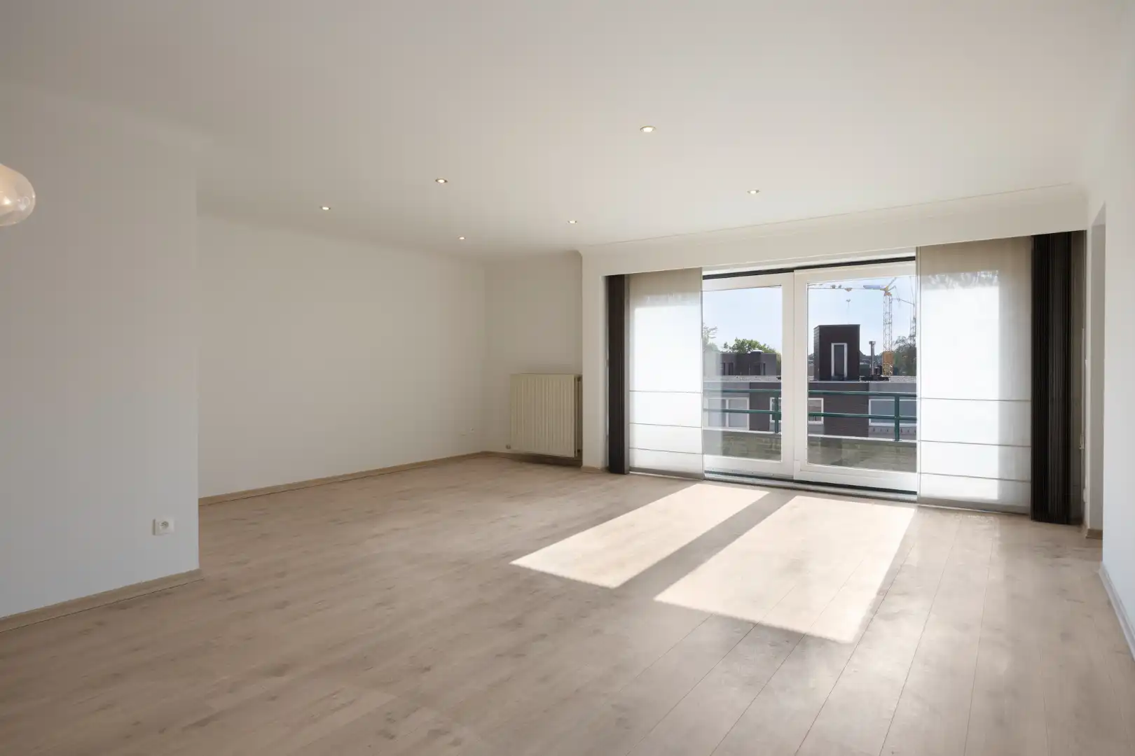  Ruim gerenoveerd appartement met 3 slpks en ruime zolderverdieping nabij het centrum foto 9