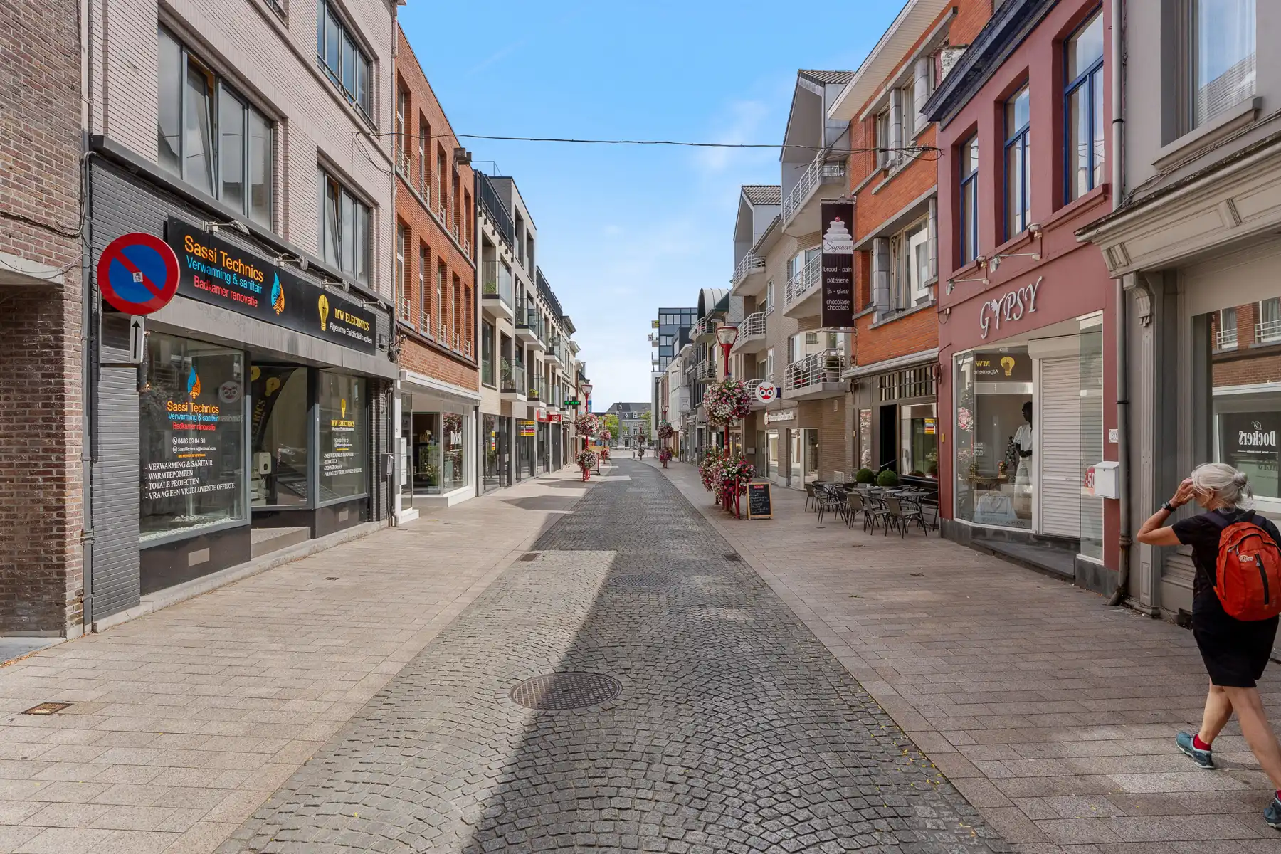 Ruime stadswoning met tuin-garage-commerciële mogelijkheden foto 23