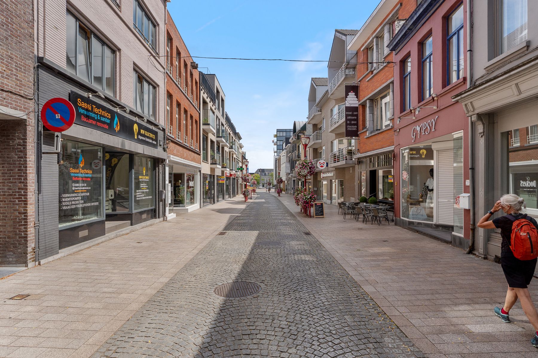 Ruime stadswoning met tuin-garage-commerciële mogelijkheden foto 23