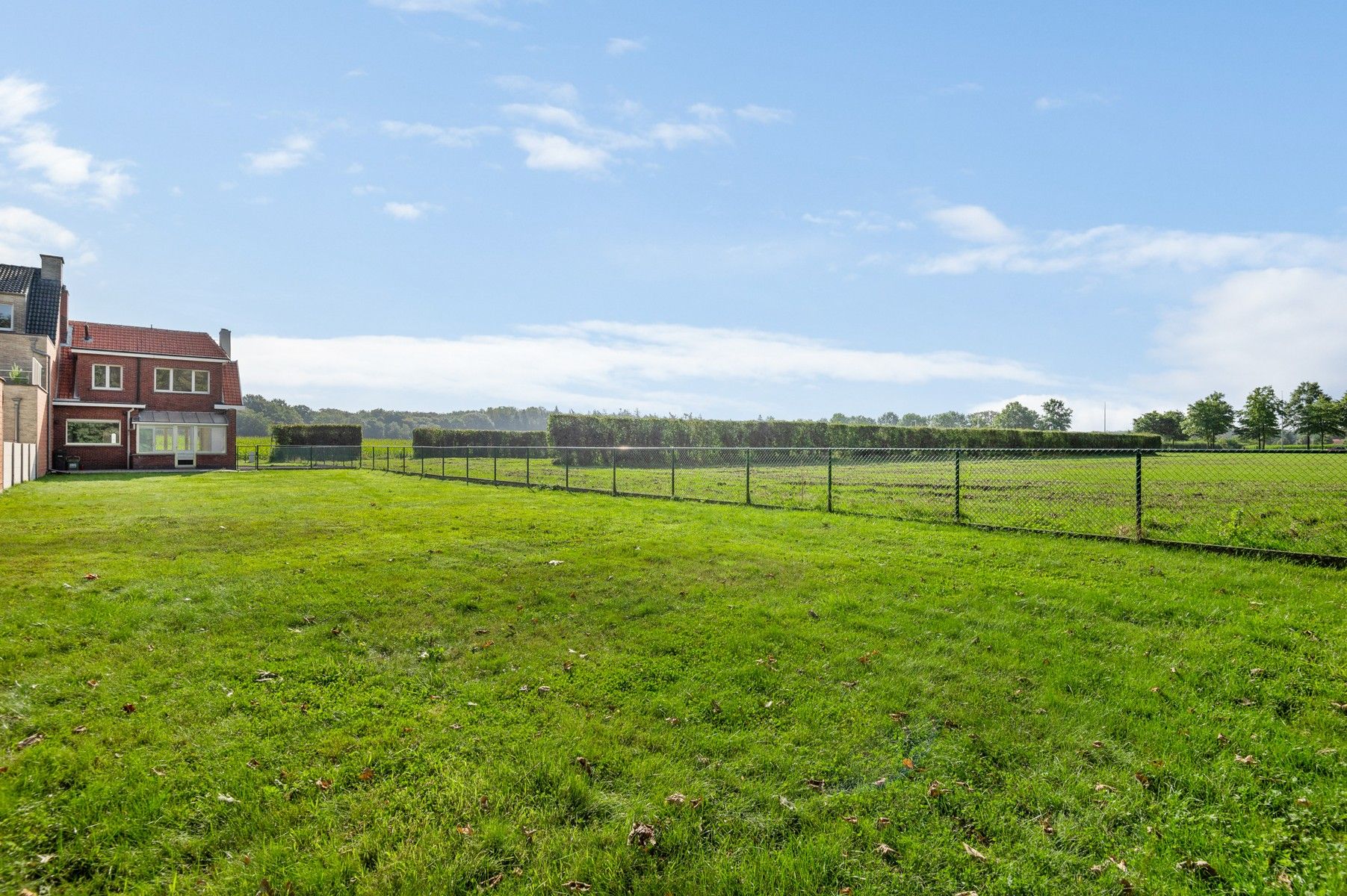 Woning met drie slaapkamers en prachtig uitzicht foto 1