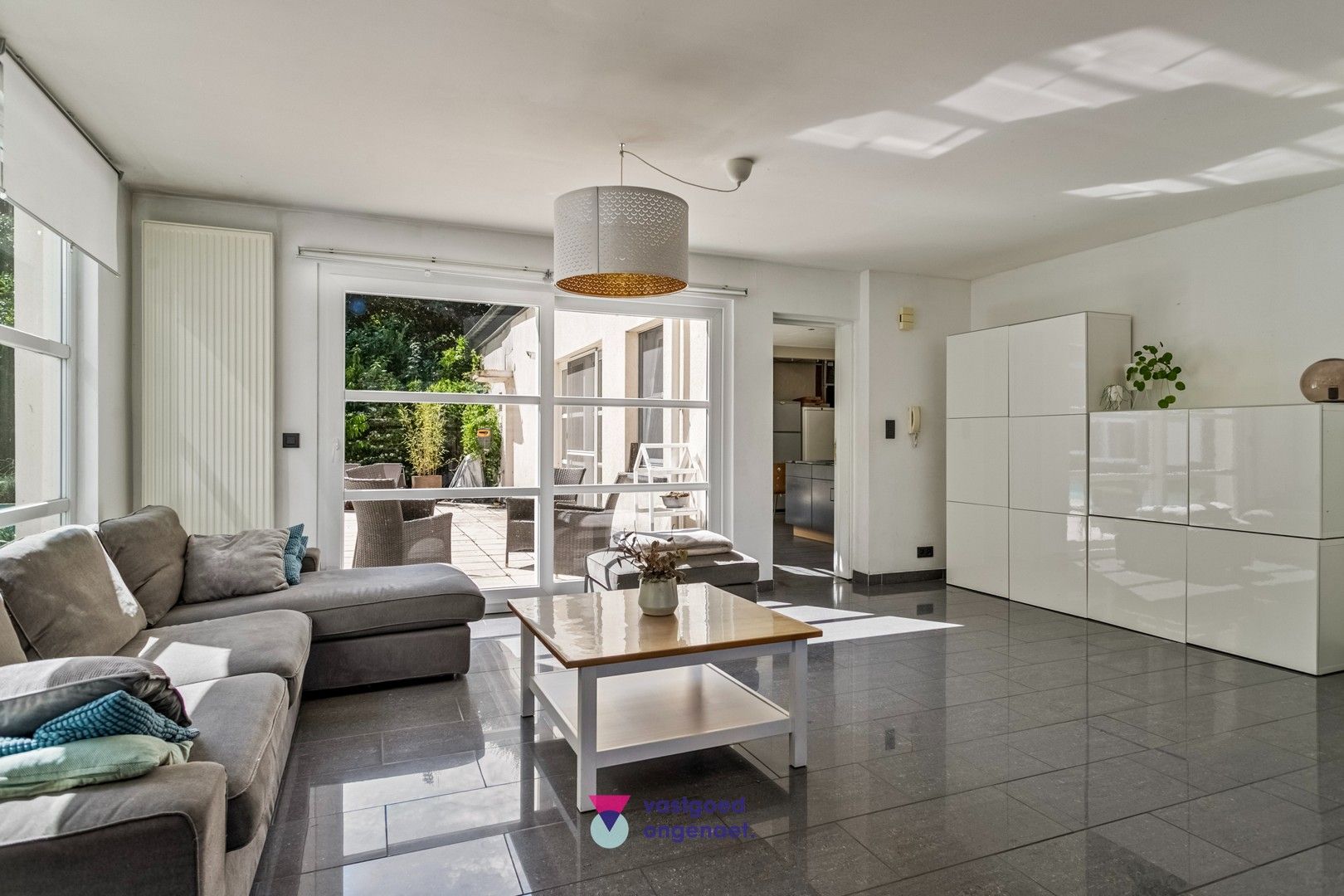 Te koop: Unieke en Rustig Gelegen Villa in Evergem foto 7