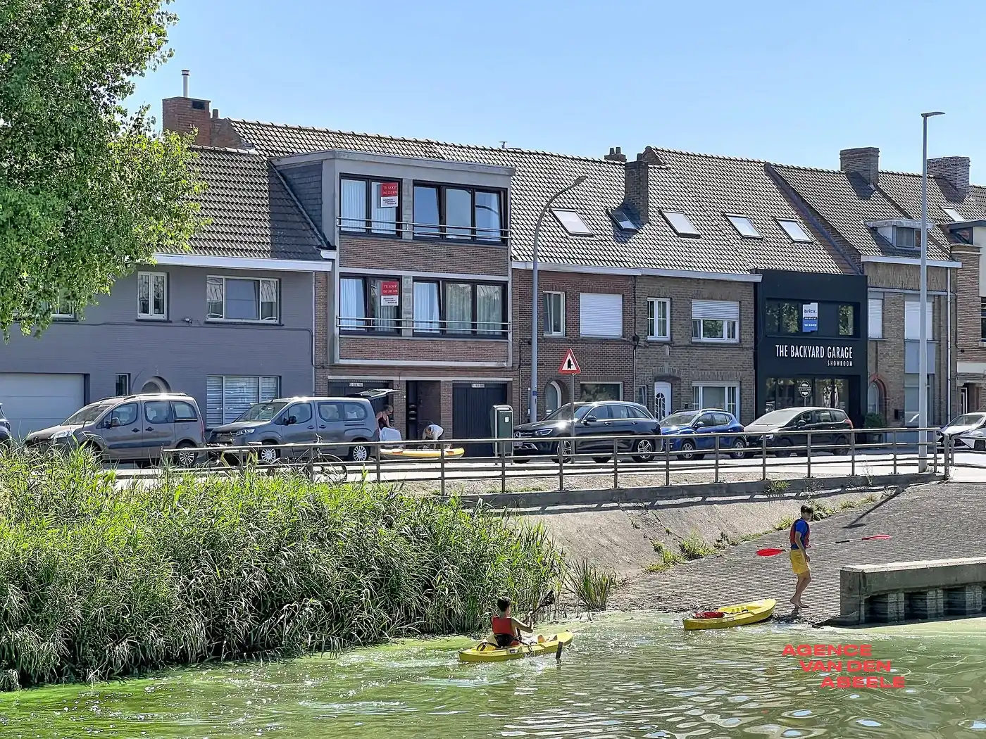 Instapklaar appartement met 2 slaapkamers en terras  foto 12