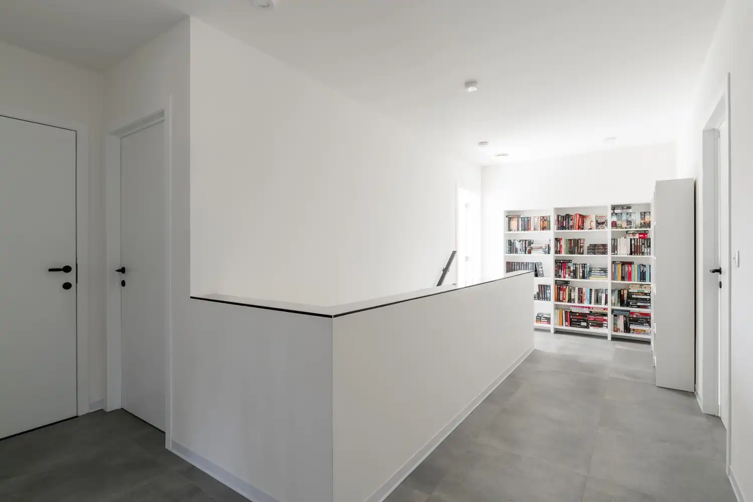 Moderne architecturale woning (2022) met 3 slaapkamers, bureau, kelder en ruime tuin te Pelt foto 23