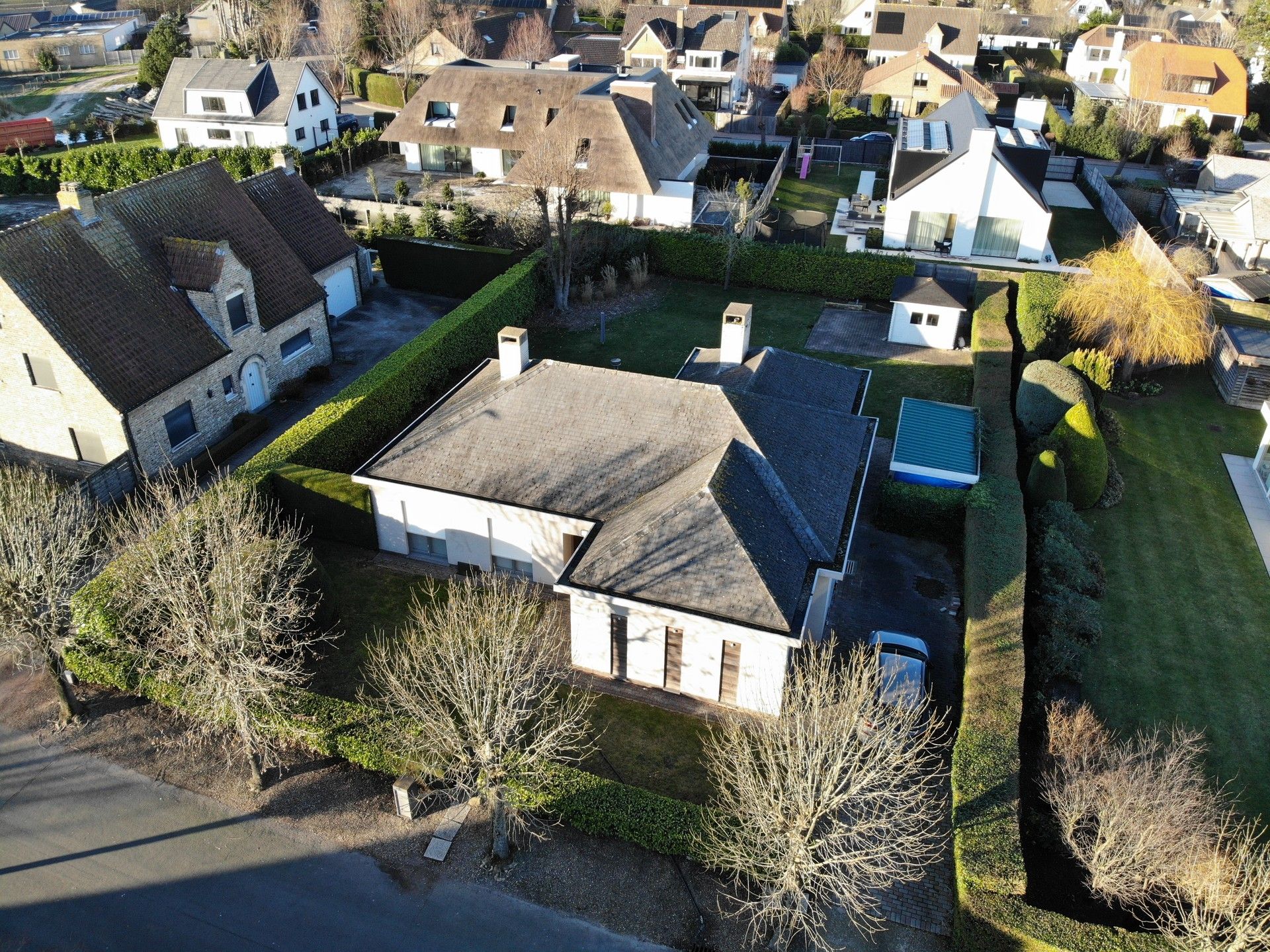 Charmante woning / bouwgrond koppelvilla gelegen in een residentiele wijk te Knokke foto 2