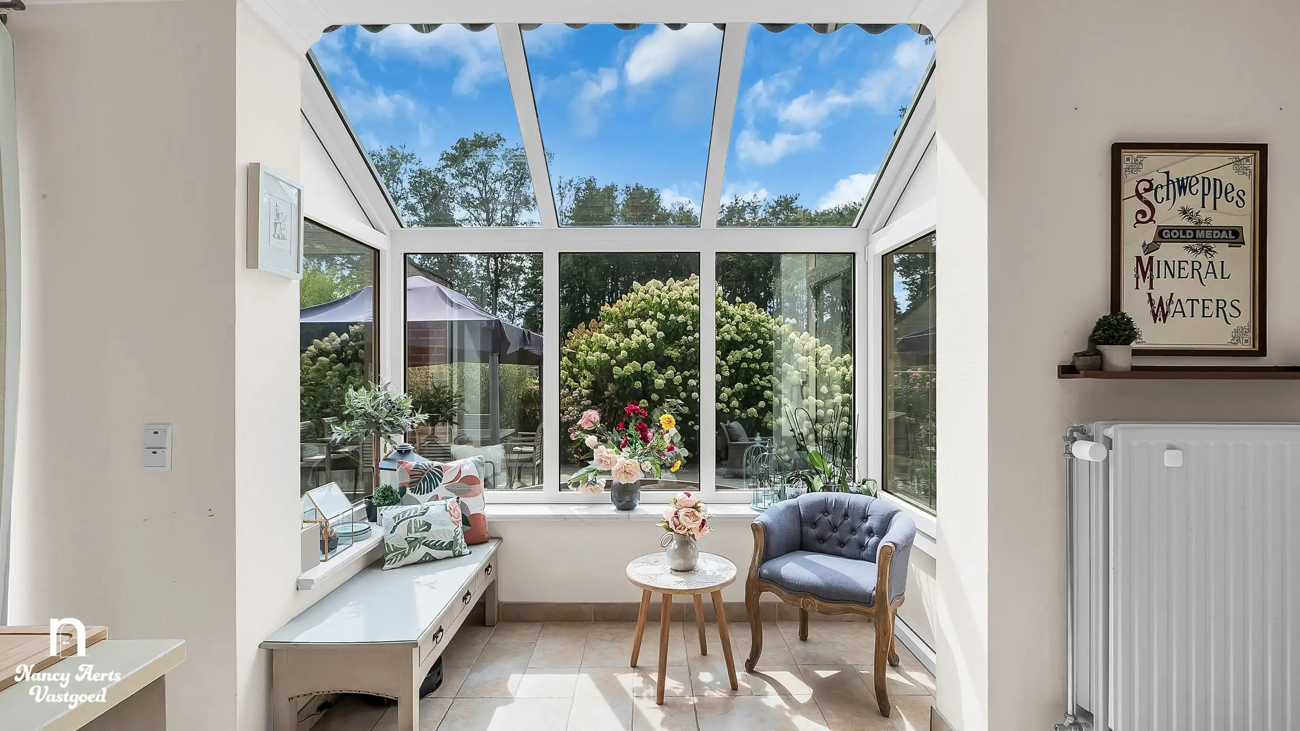 Veelzijdige villa met bijna 20 are groen en aparte woonunit foto 9