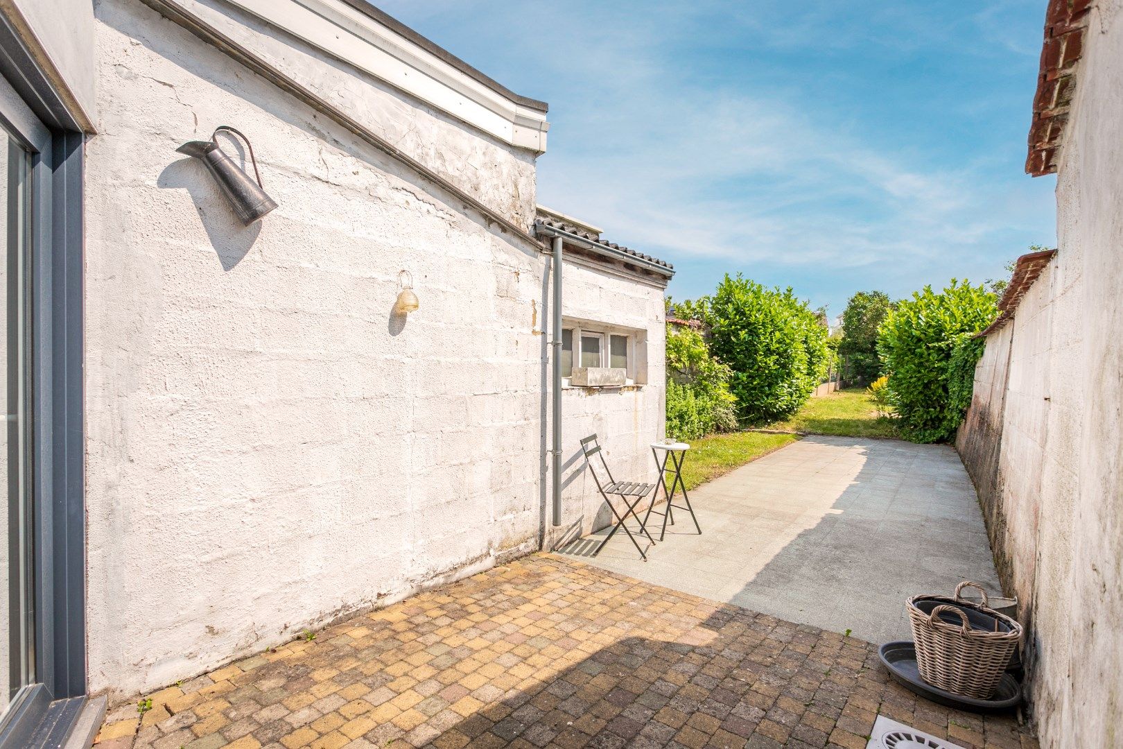 Instapklare woning met 3 slaapkamers, tuin en uitstekende ligging te Halle foto 9