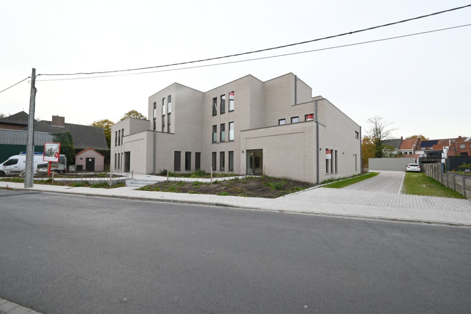 Nieuwbouwappartement te huur in het hartje van Ardooie! foto 14