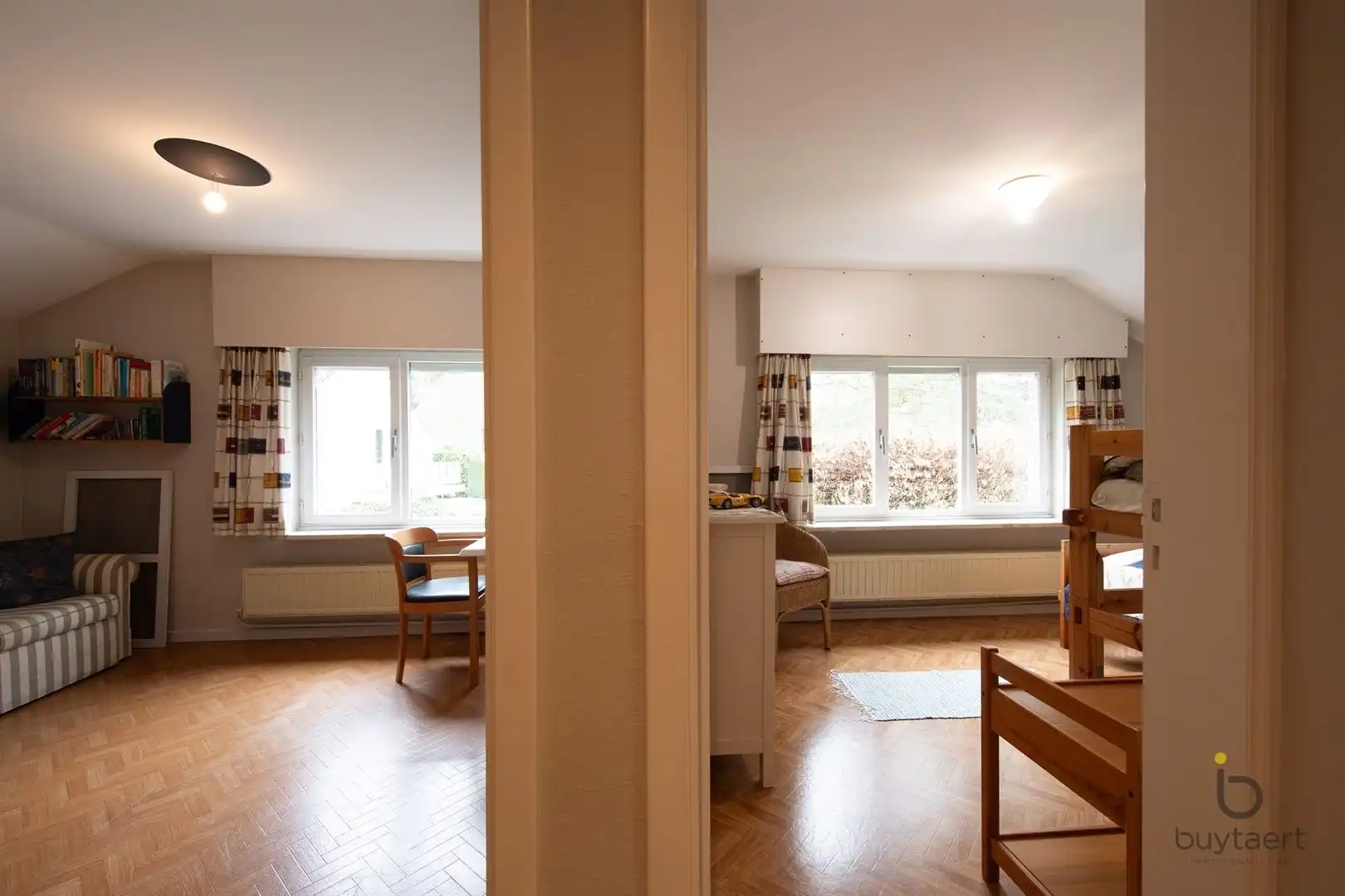 RUIMTE, LICHT ÉN RUST: GEZELLIGE FAMILIEWONING MET 5 SLAAPKAMERS MIDDEN IN HET GROEN! foto 25