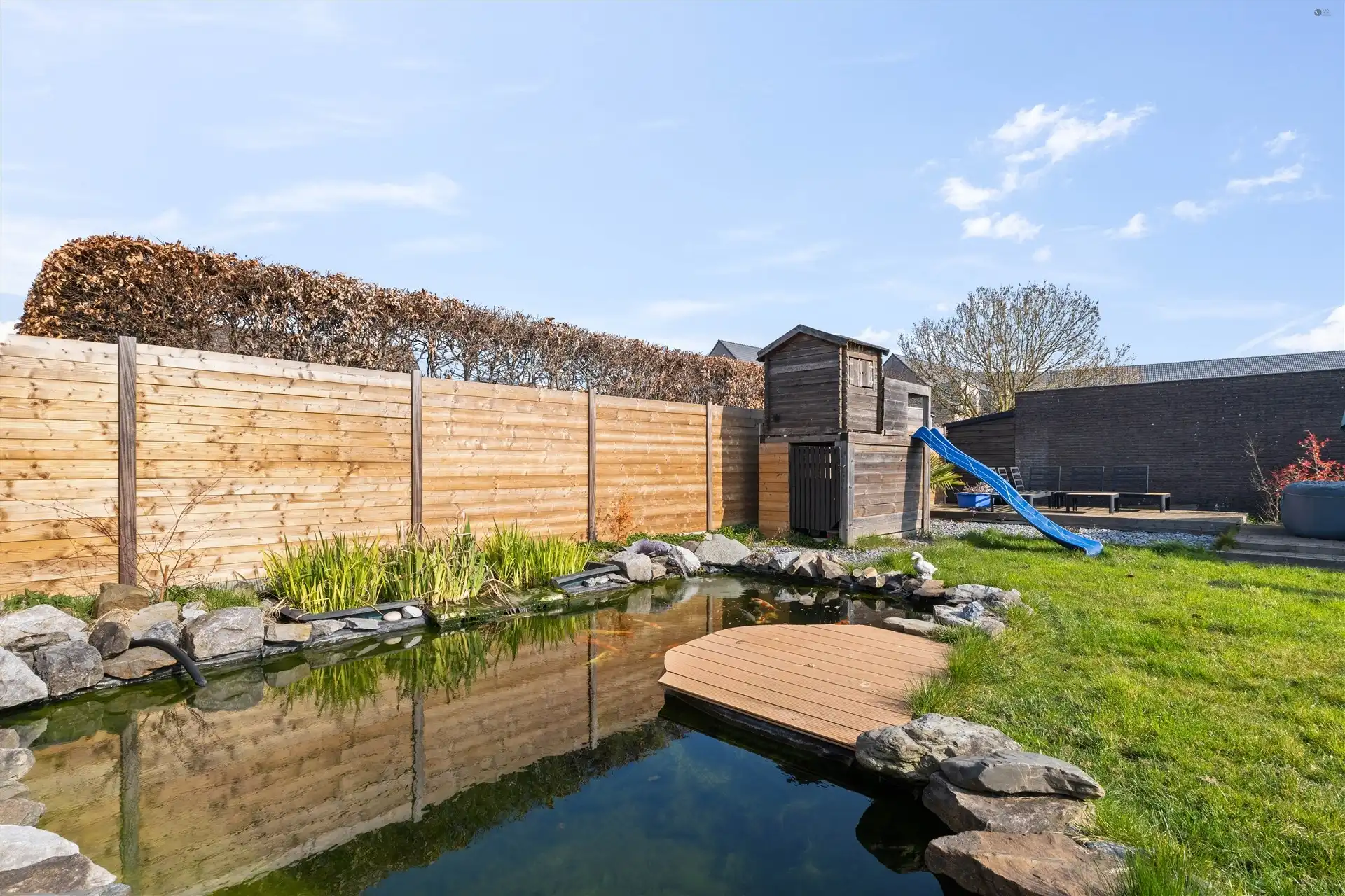 Gerenoveerde bungalow in een rustige woonwijk te Stekene foto 17