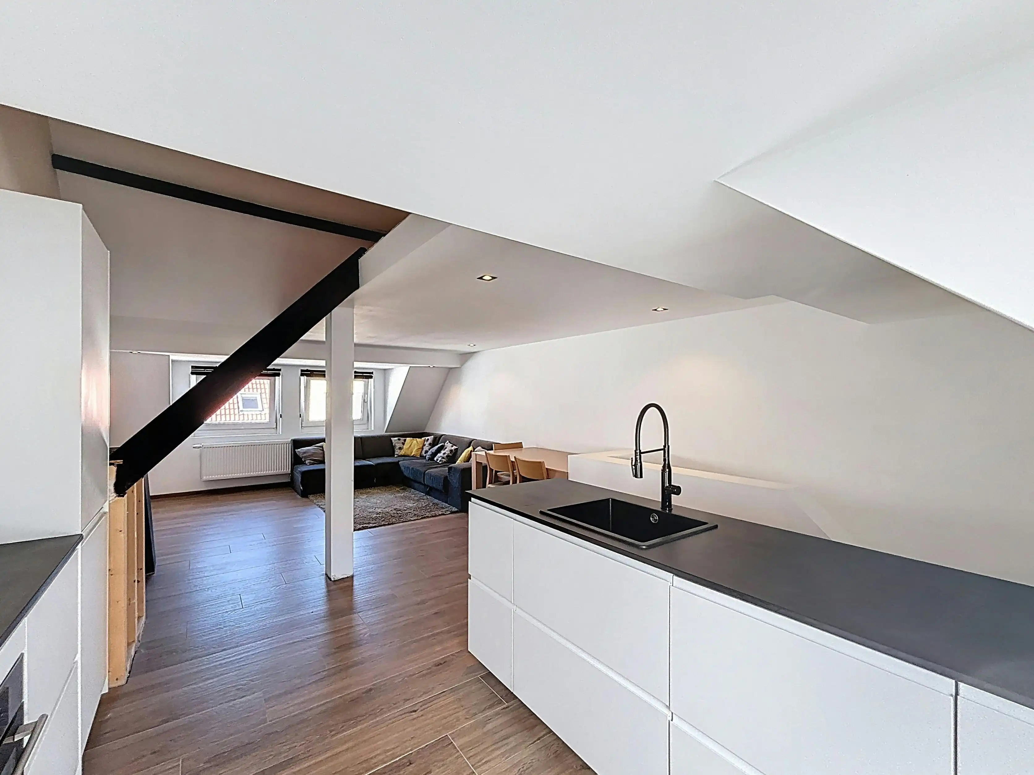 Centraal gelegen rijwoning te koop te Blankenberge foto 7