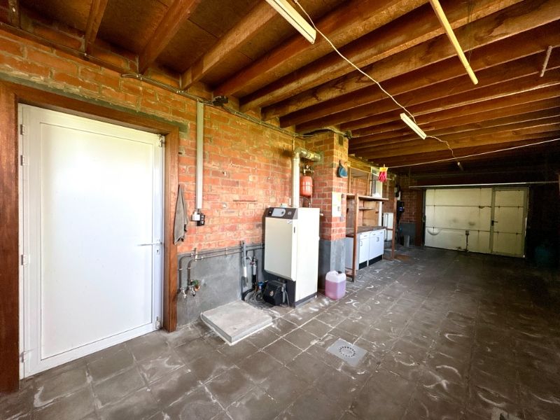 Ruime bungalow met 2 slaapkamers en tuin foto 9
