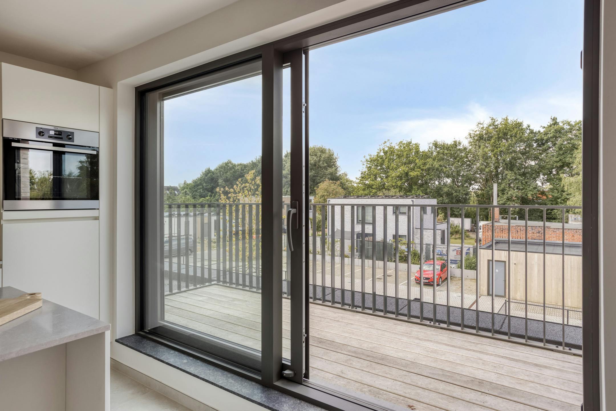 INSTAPKLAAR BEN-APPARTEMENT MET 2 SLAAPK. IN BAZEL EN TERRAS foto 21
