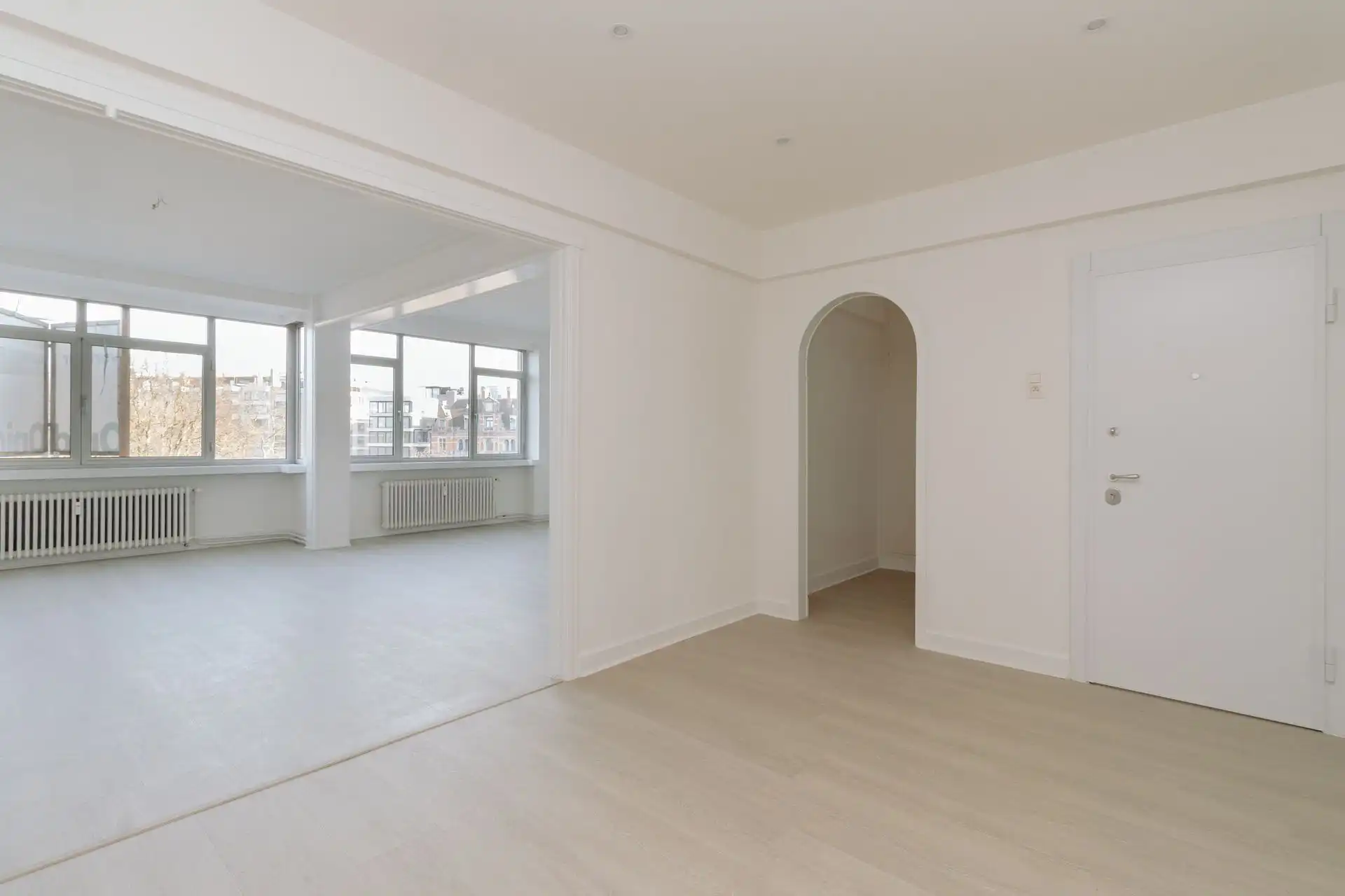 Ruim appartement van 170 m² met zicht op het Stadspark! foto 10