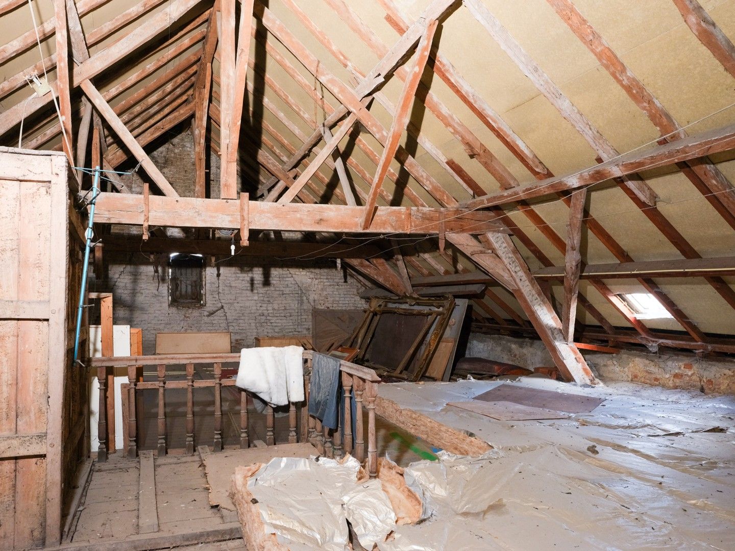 Karaktervolle voormalige pastorie met tuin in het hart van Erondegem foto 22