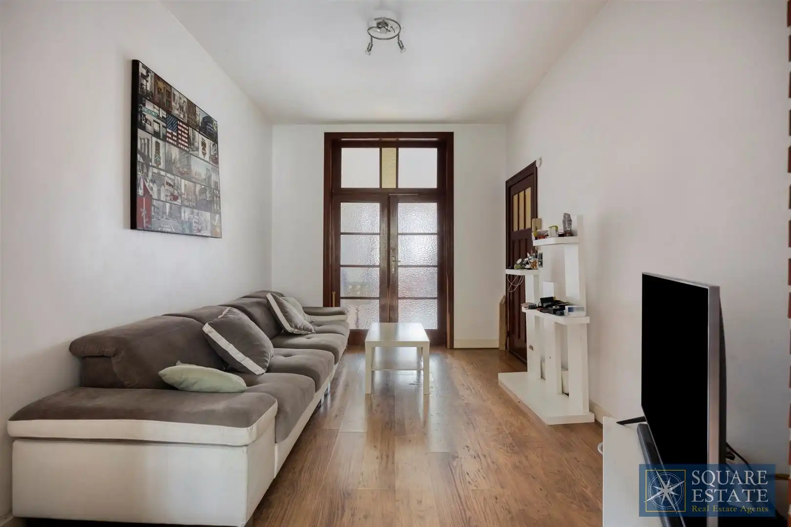 Appartementsgebouw foto 8