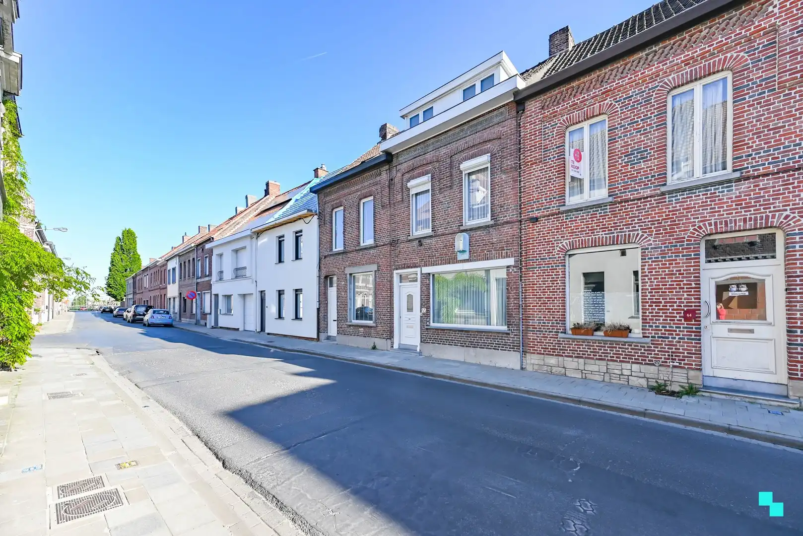 Centraal gelegen ééngezinswoning met vier slaapkamers te Izegem foto 27