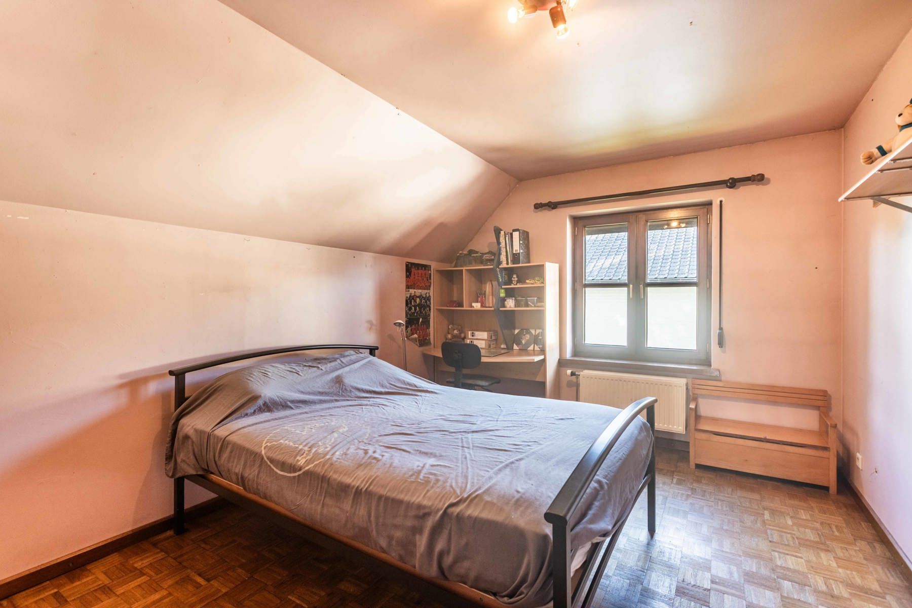 Ruime open bebouwing op rustige locatie foto 19