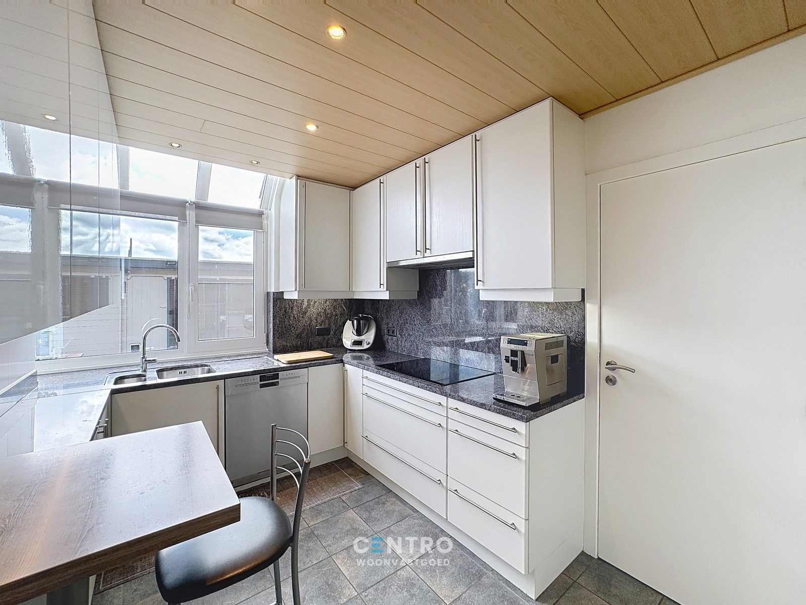 Leuke gezinswoning (Energielabel A) met 3 slpks én garage! foto 6