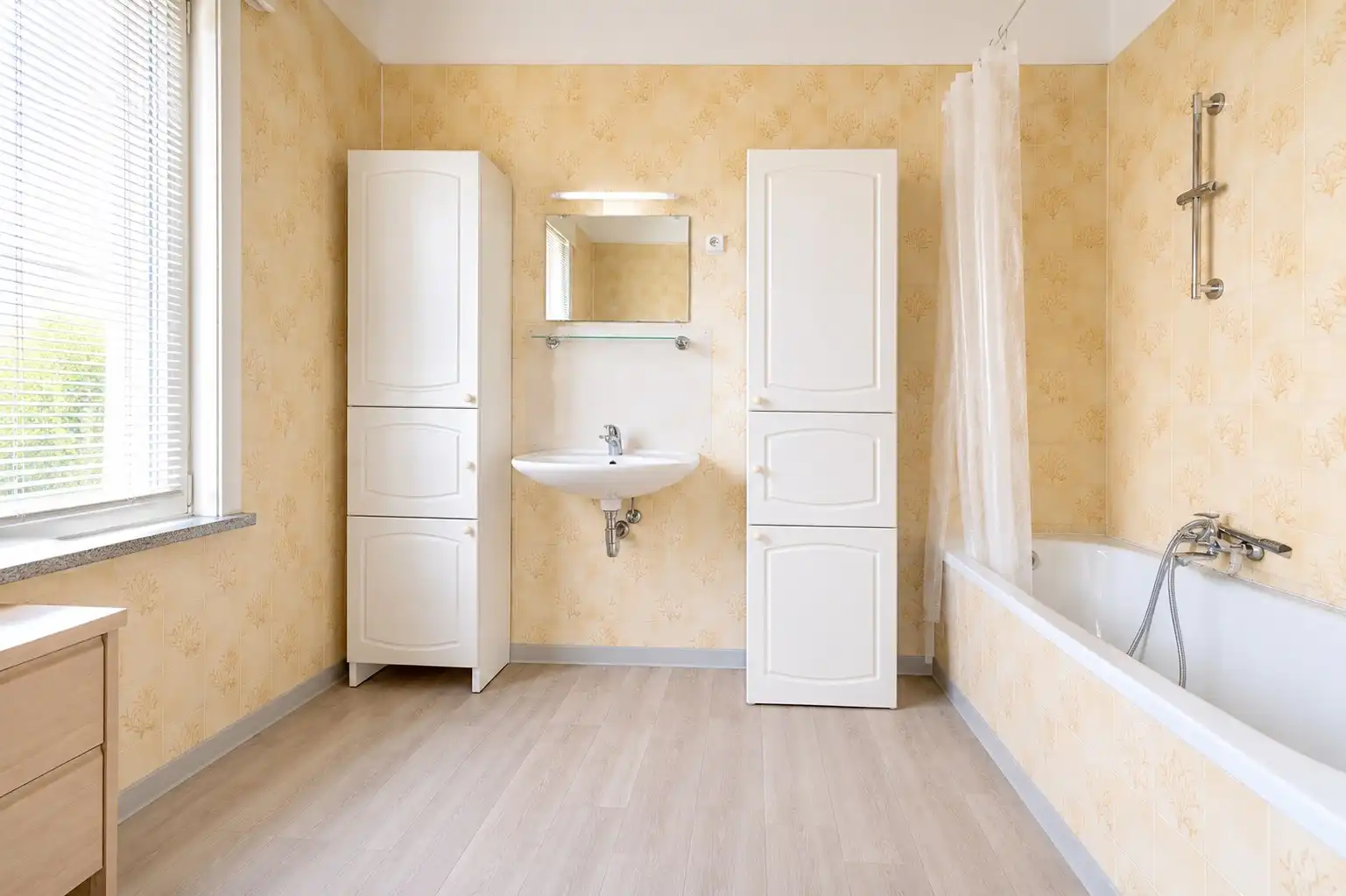 Te koop: ruime woning met veel potentieel in Houthulst 🏡 foto 11