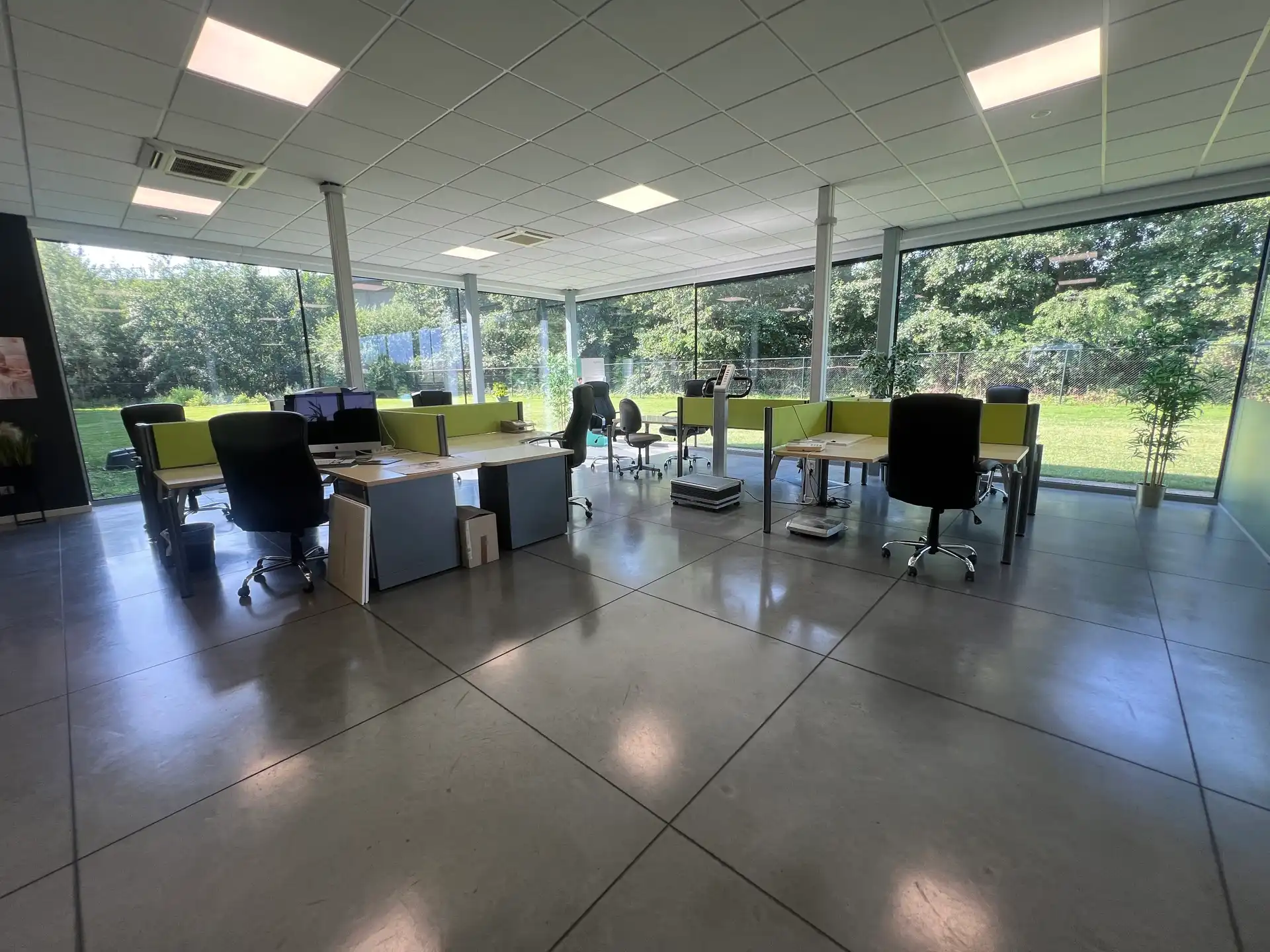 MULTIFUNCTIONEEL EN ENERGIEZUINIG BEDRIJFSGEBOUW  foto 8