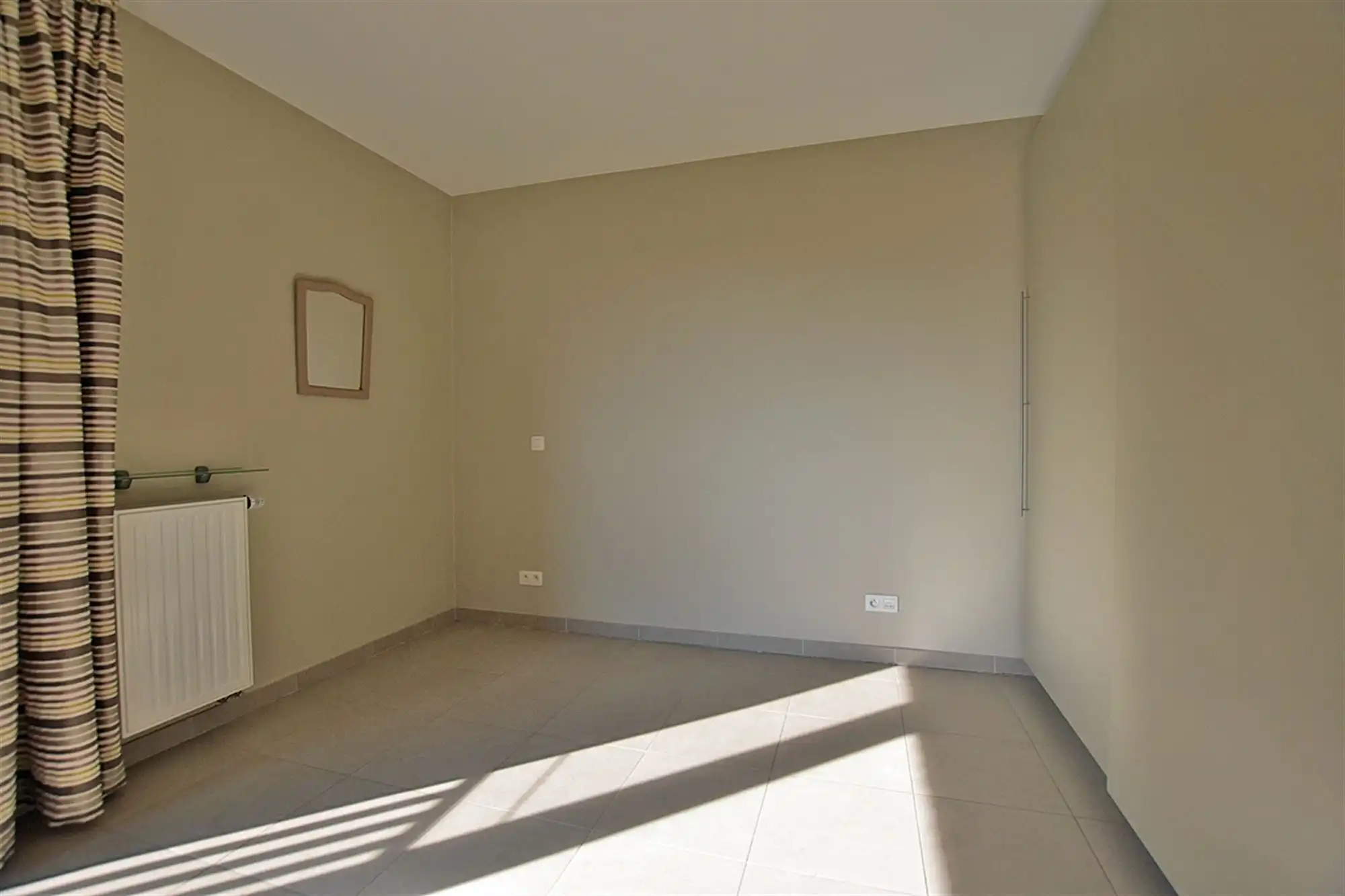APPARTEMENT met 1 slpk, terras, overdekte staanplaats & kelderberging  foto 7