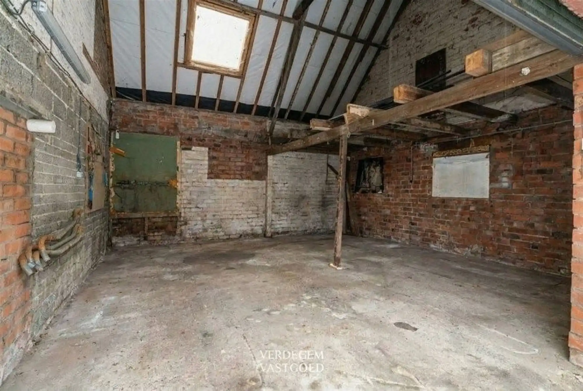 Ruime vrijstaande woning met 3 slaapkamers, tuin en garage / atelier foto 17