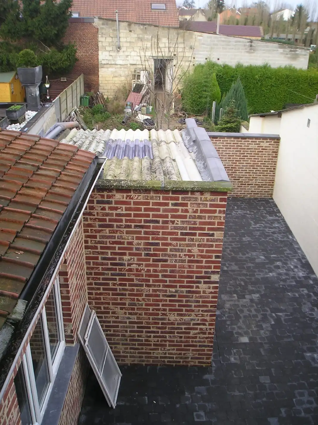 Degelijk gerenoveerde woning gelegen Bolderstraat 54 te ZZ.Bolder. foto 9