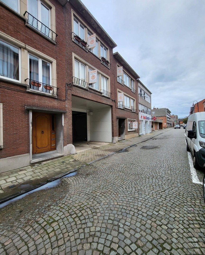 VERKOCHT : Opbrengsteigendom bestaande uit 5 appartementen. foto 28