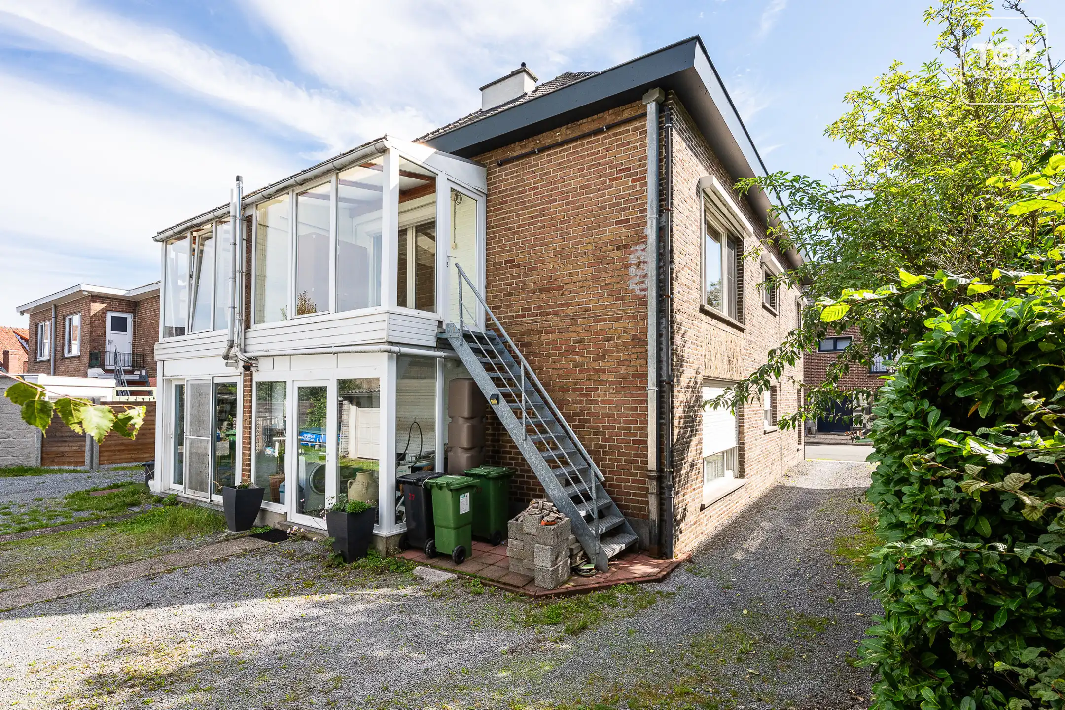 Appartement met twee slaapkamers, zonnige tuin en garage  foto 16