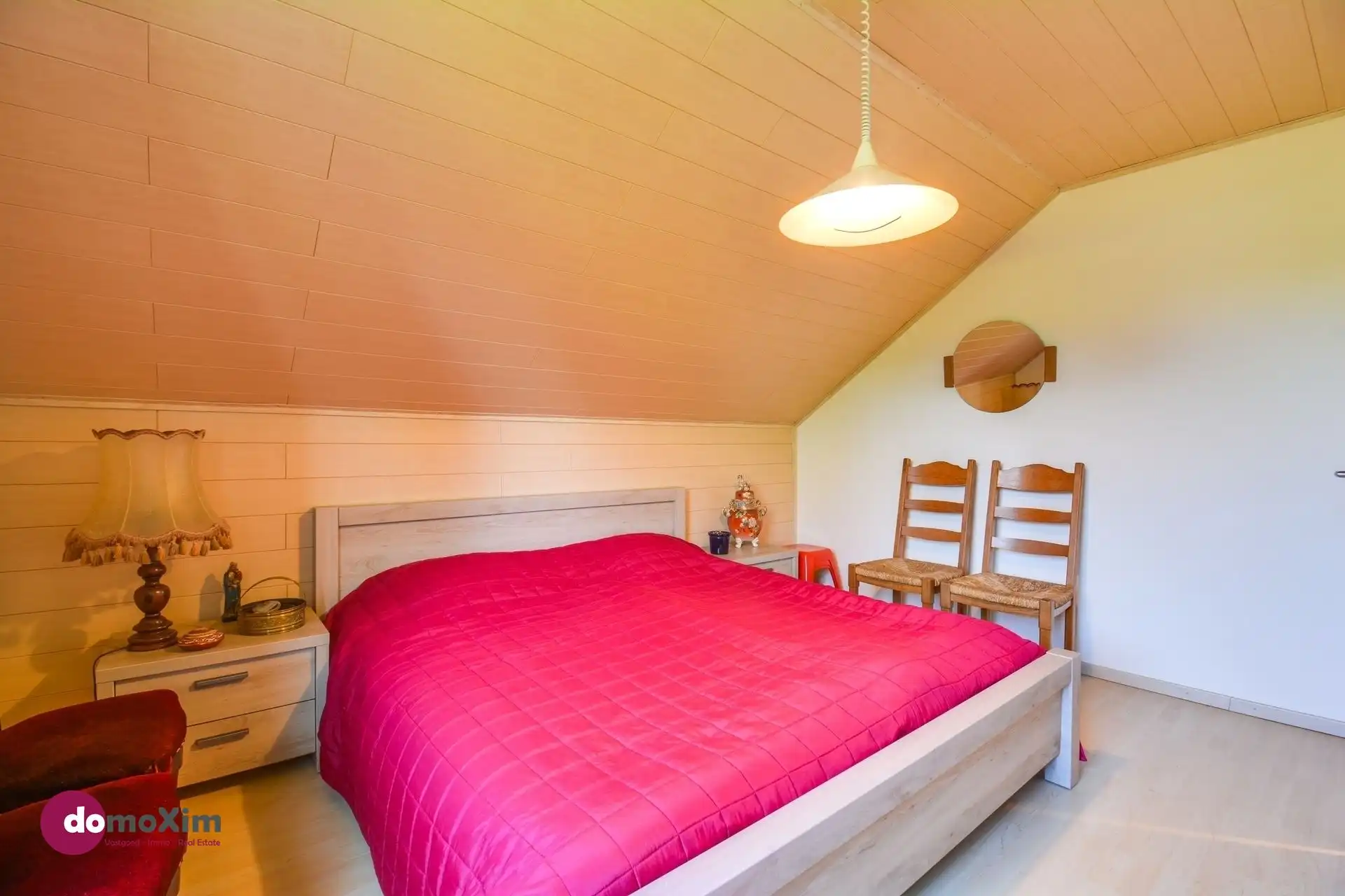 Mooie instapklare woning met 4 slaapkamers in Hever foto 21