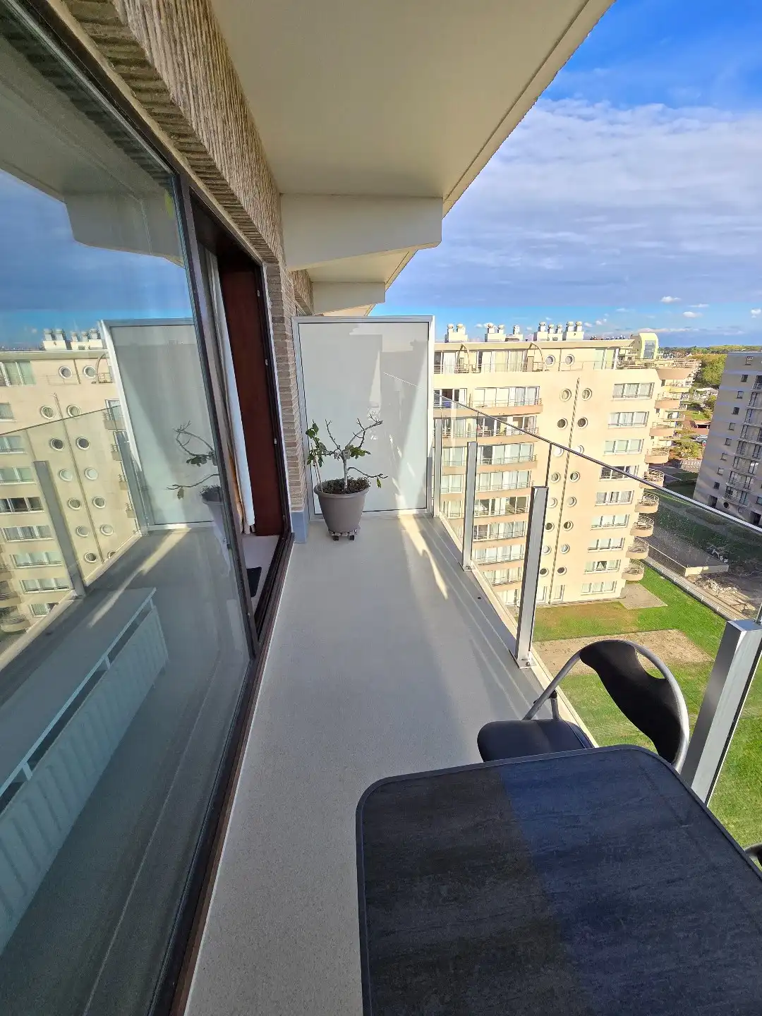 Zuidgerichte studio met slaaphoek foto 8