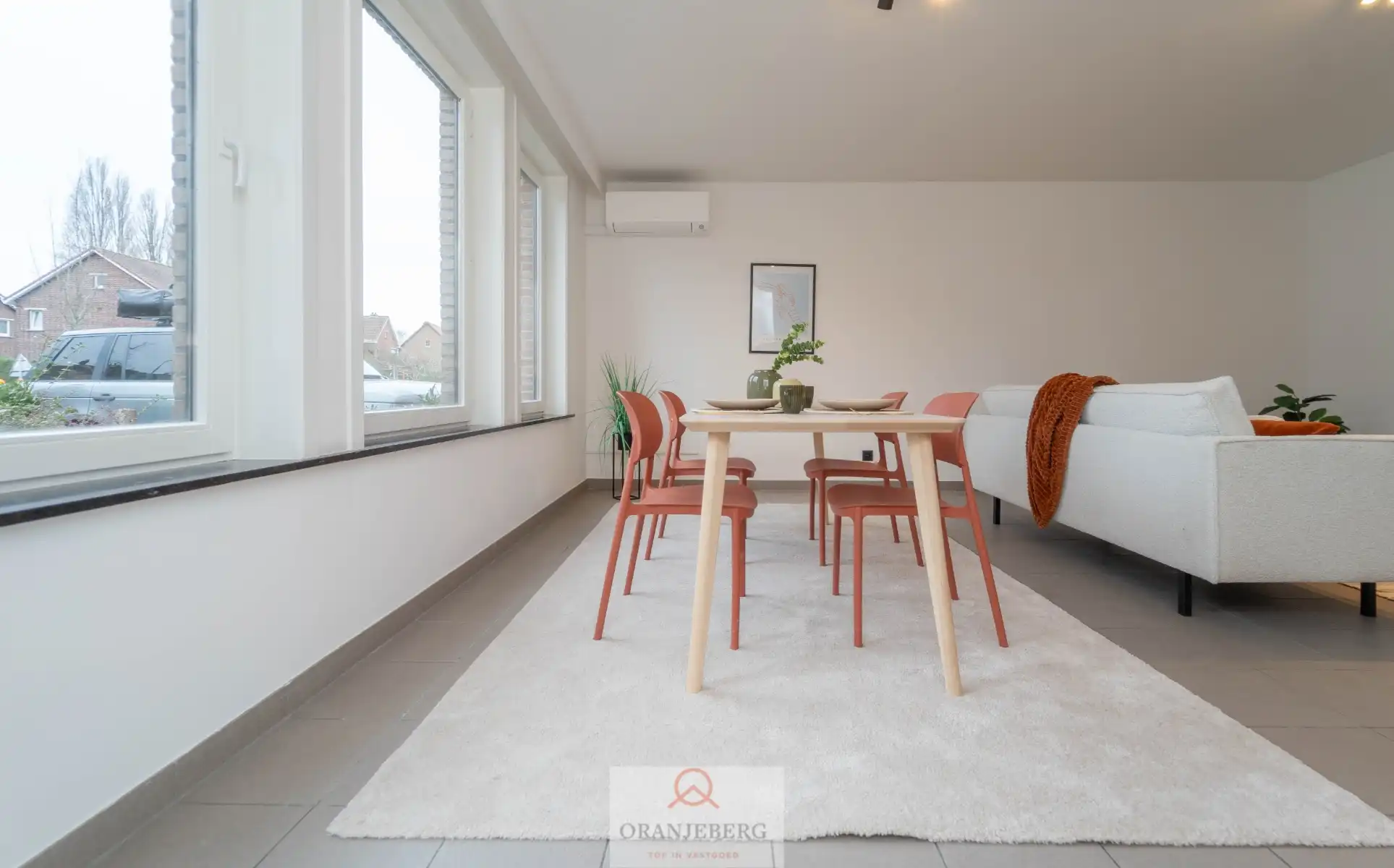 Lichtrijk gelijkvloers 2-slpk appartement met terras! foto 9