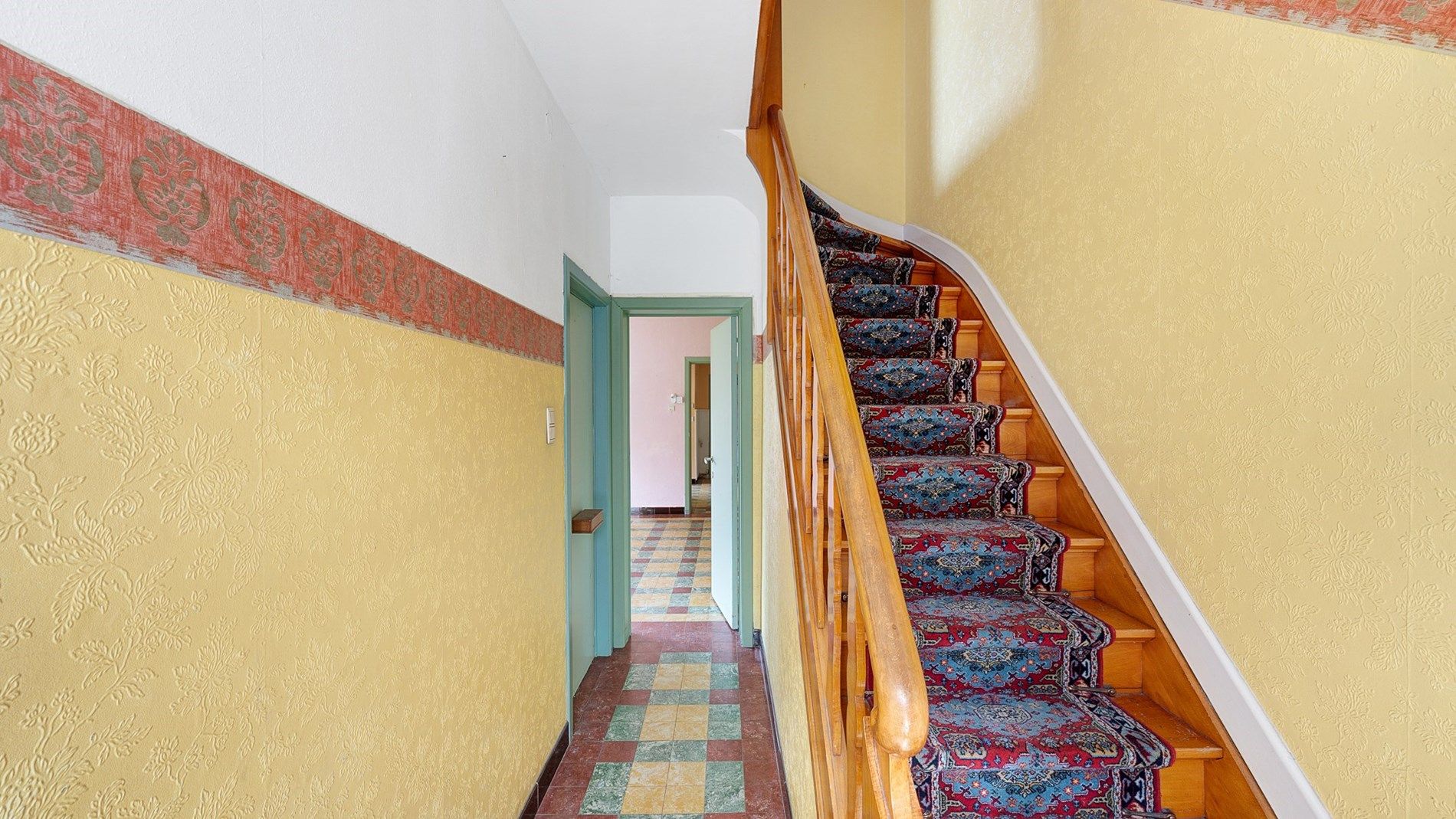 Interessante woning met parking & tuin te Heist-centrum foto 14