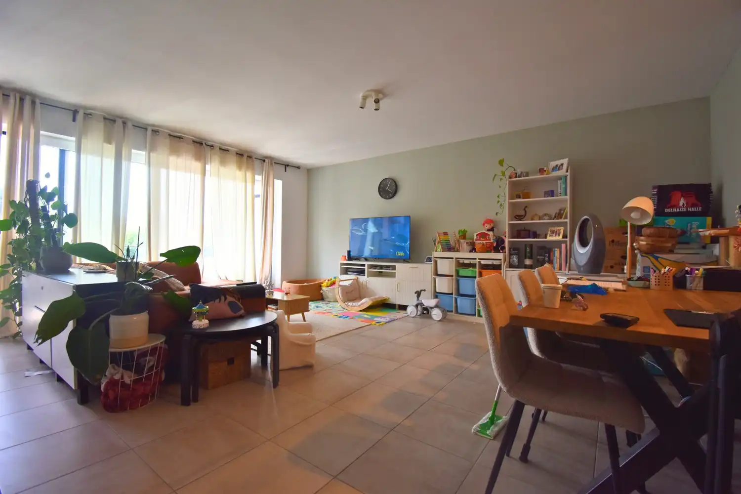 Modern Appartement met 2 slaapkamers te Huur in Halle - Inclusief Parkeerplaats en Kelder! foto 4