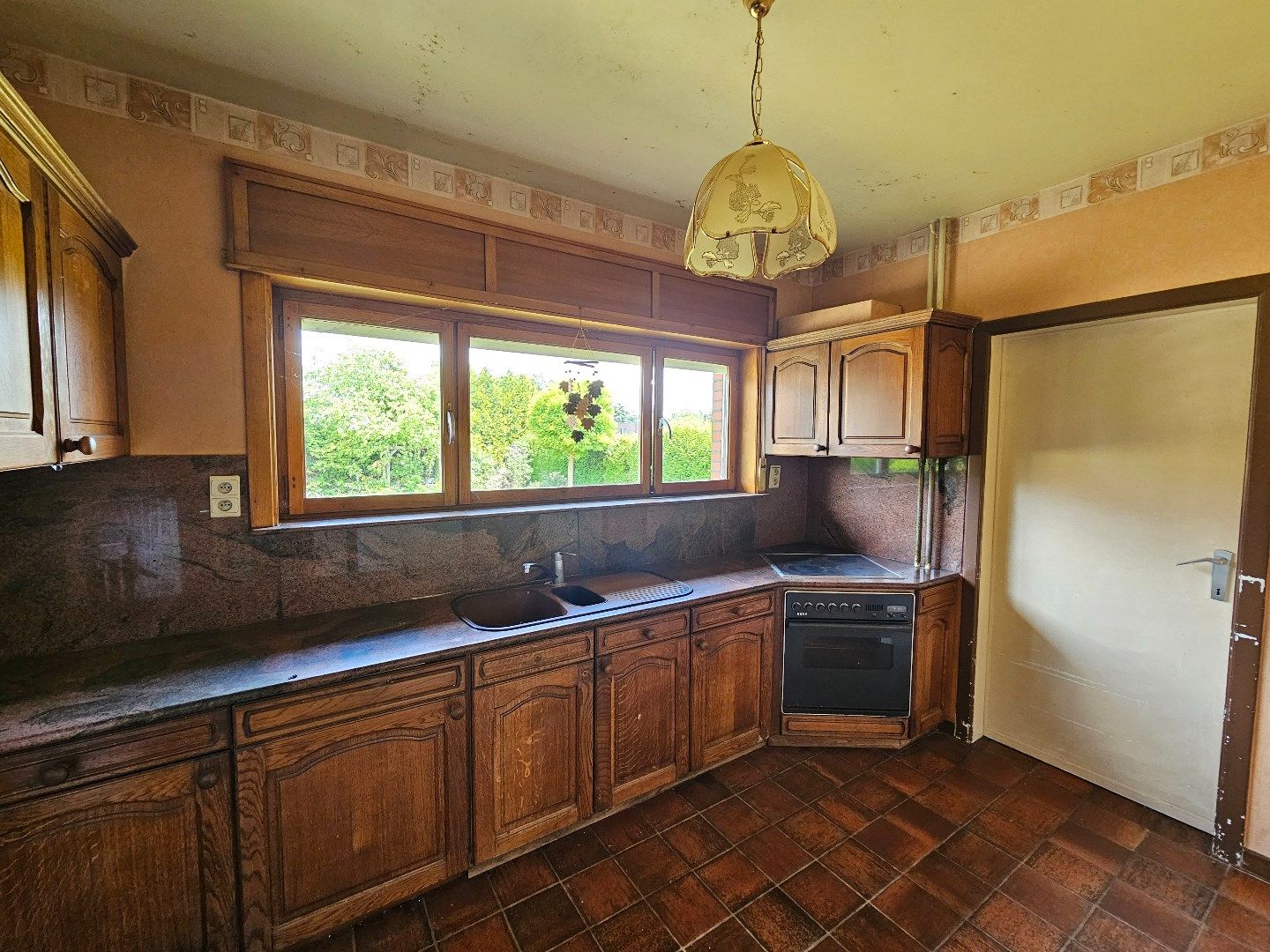 Ruime open bebouwing met 3 slaapkamers foto 6