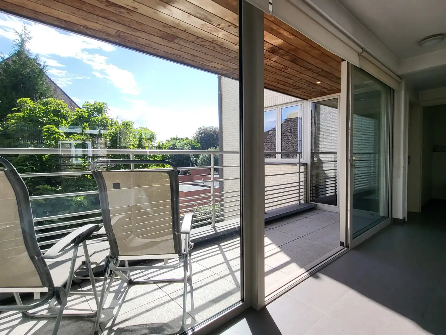 Prachtig energiezuinig 2-slaapkamerappartement met 2 zonnige terrassen en lift in hartje Geraardsbergen. foto 13