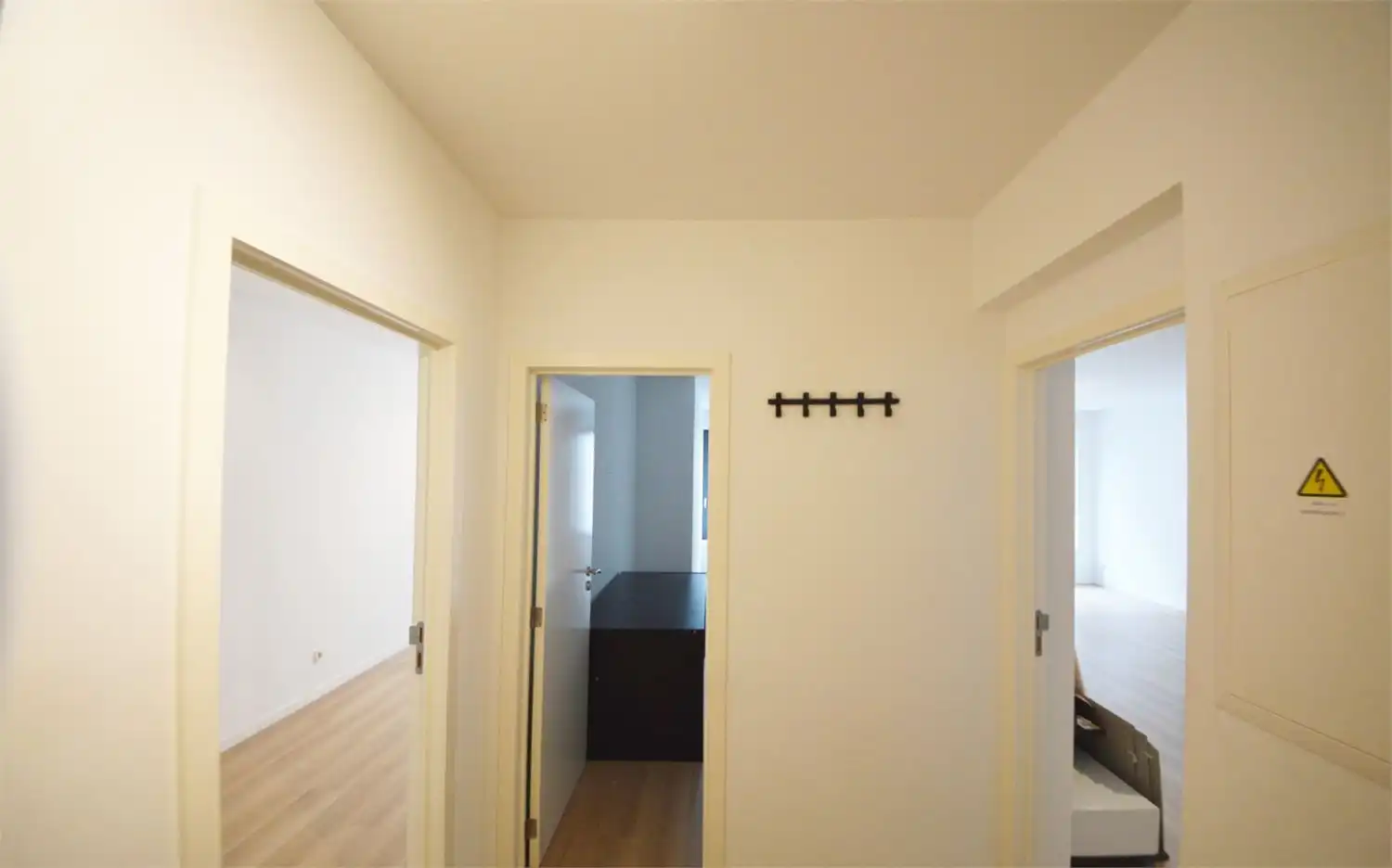 ** IN OPTIE ** MODERN APP. 2 SLPK. INCLUSIEF PARKING foto 7