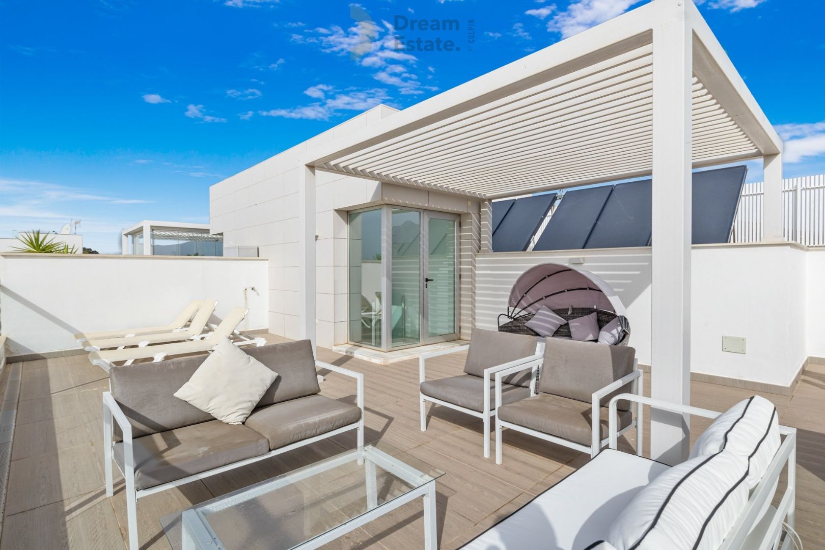 Modern penthouse, ideally located in San Pedro de Alcantara, Marbella. foto 22