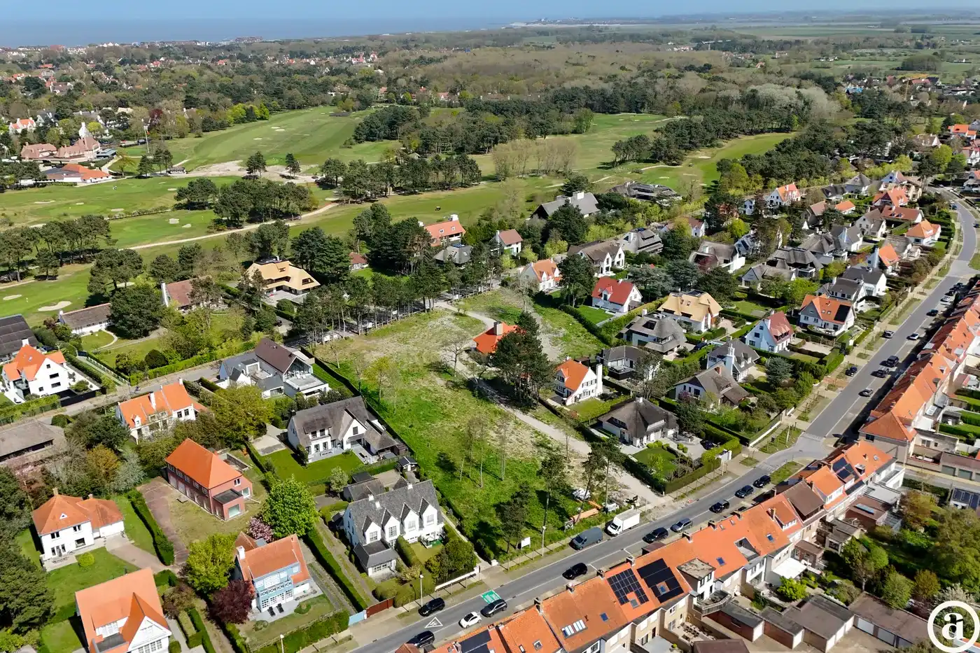 Exclusieve bouwgrond van ca. 916 m, gelegen op een toplocatie in het Zoute. foto 5