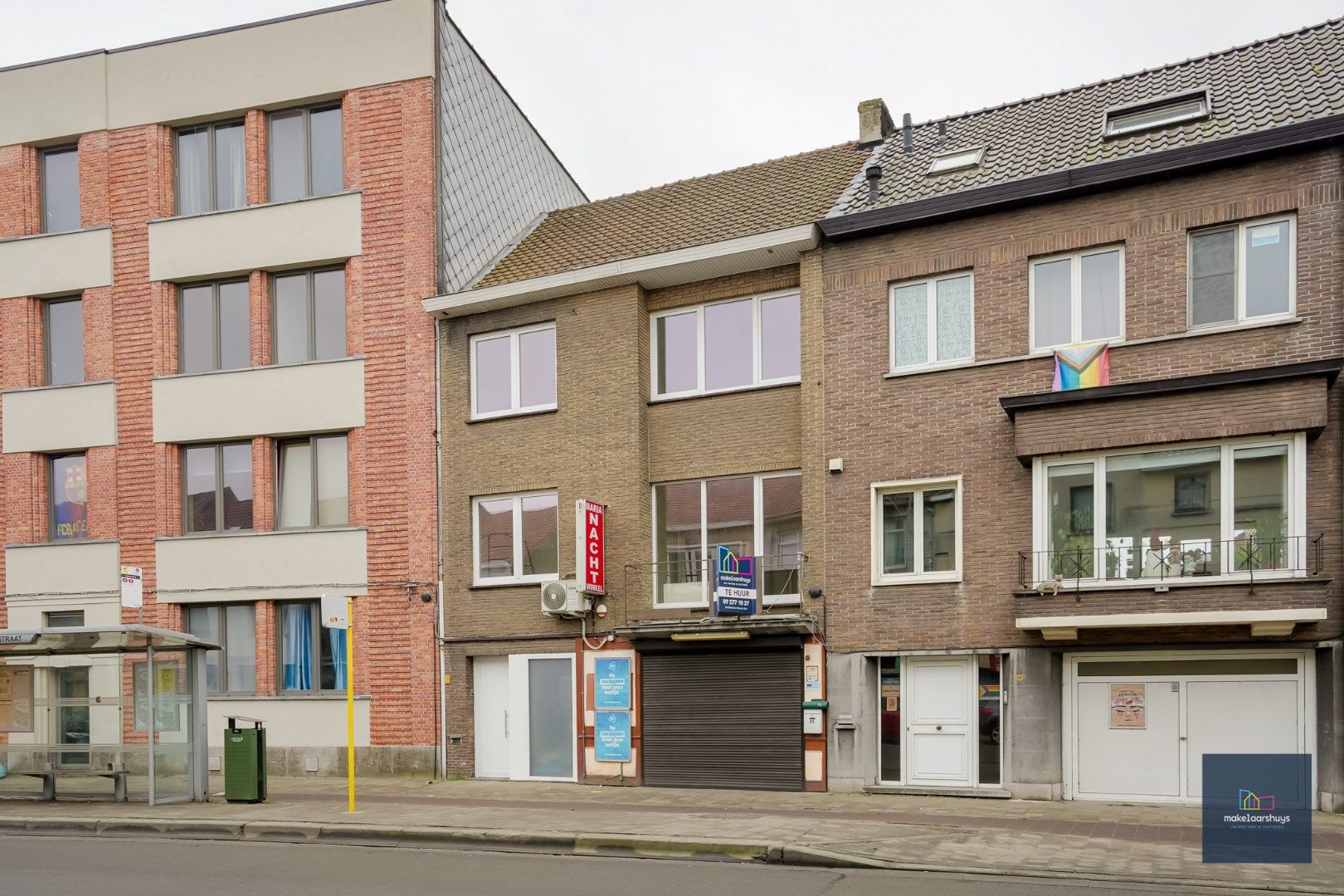 Ruime woning met tuin / ook geschikt voor Co-housing foto {{pictureIndex}}