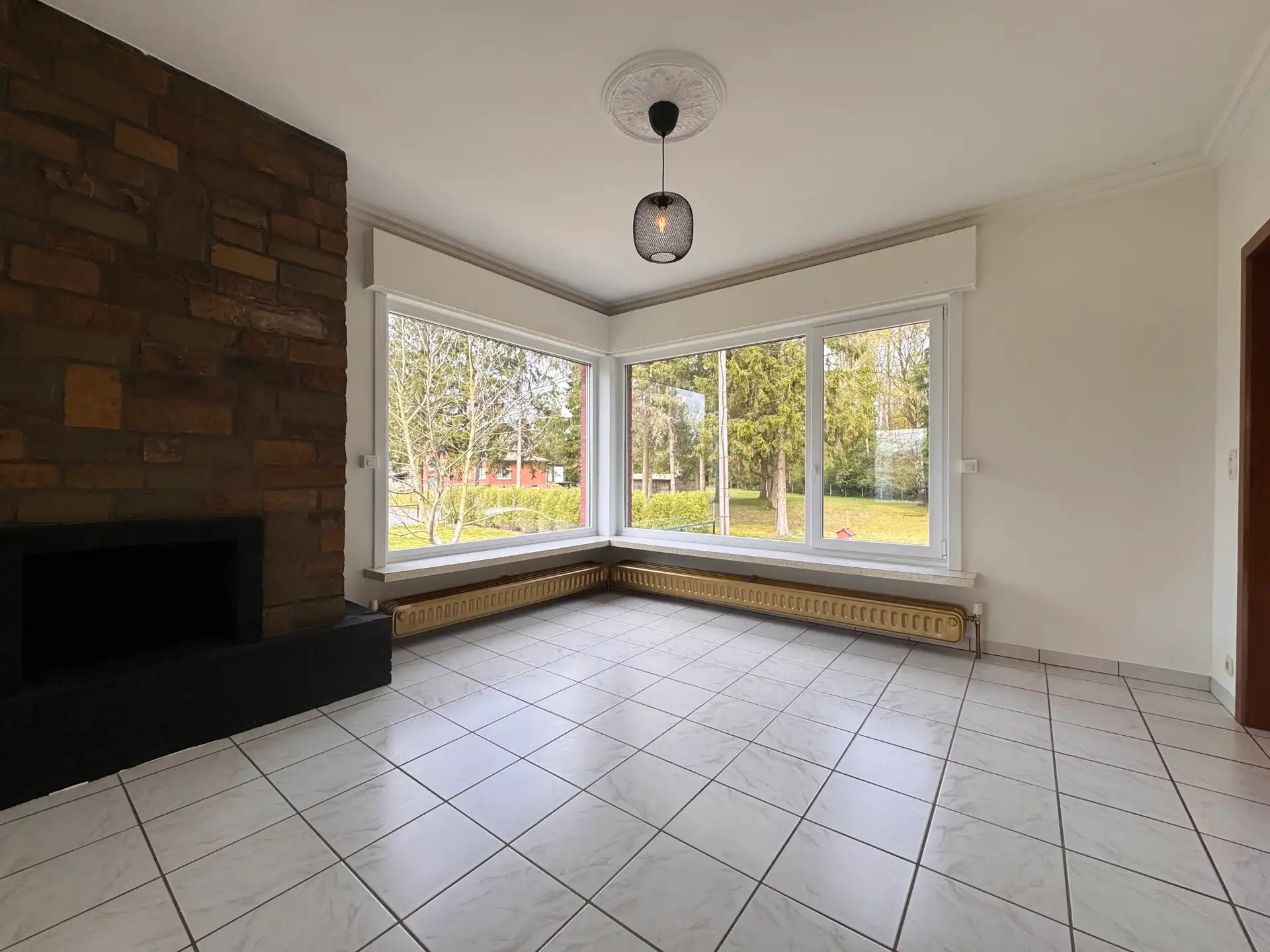 Rustig gelegen woning met 3 slaapkamers en grote tuin foto 3