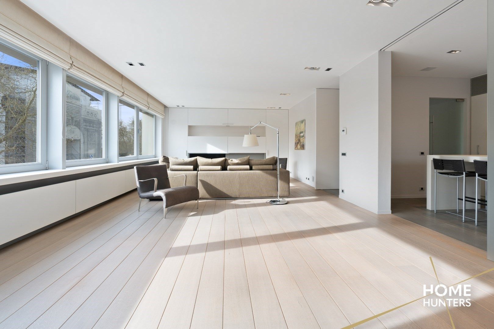 Luxueus appartement (146 m²) aan de Kasteelgracht te Ieper  foto 2