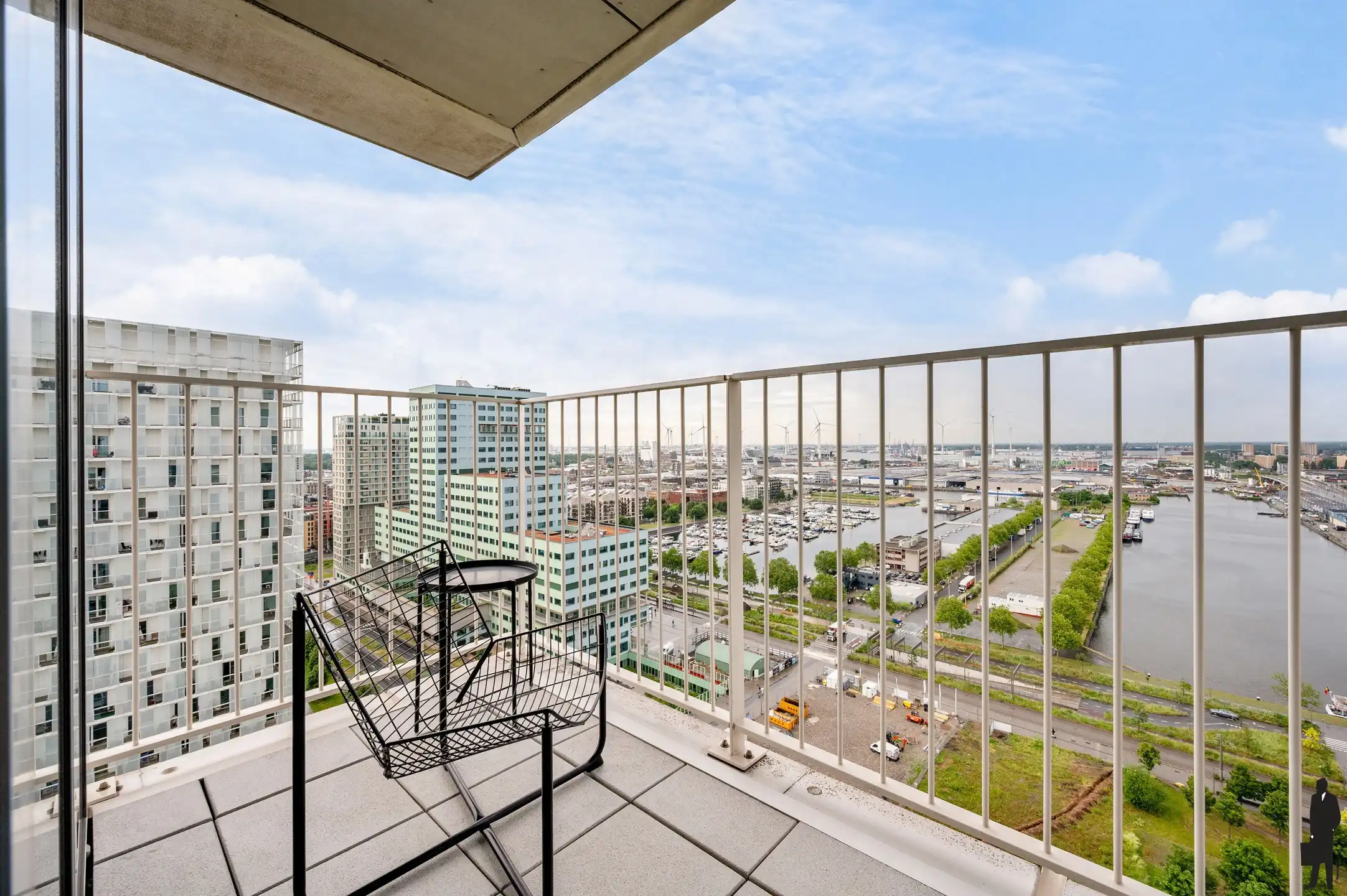 Wonen boven Antwerpen – Exclusief Panorama op de 19e verdieping foto 6