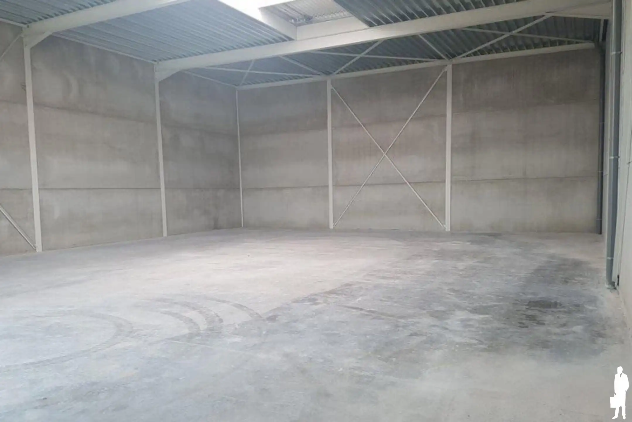 Prachtige nieuwbouw KMO-unit van 300 m² te huur foto 3