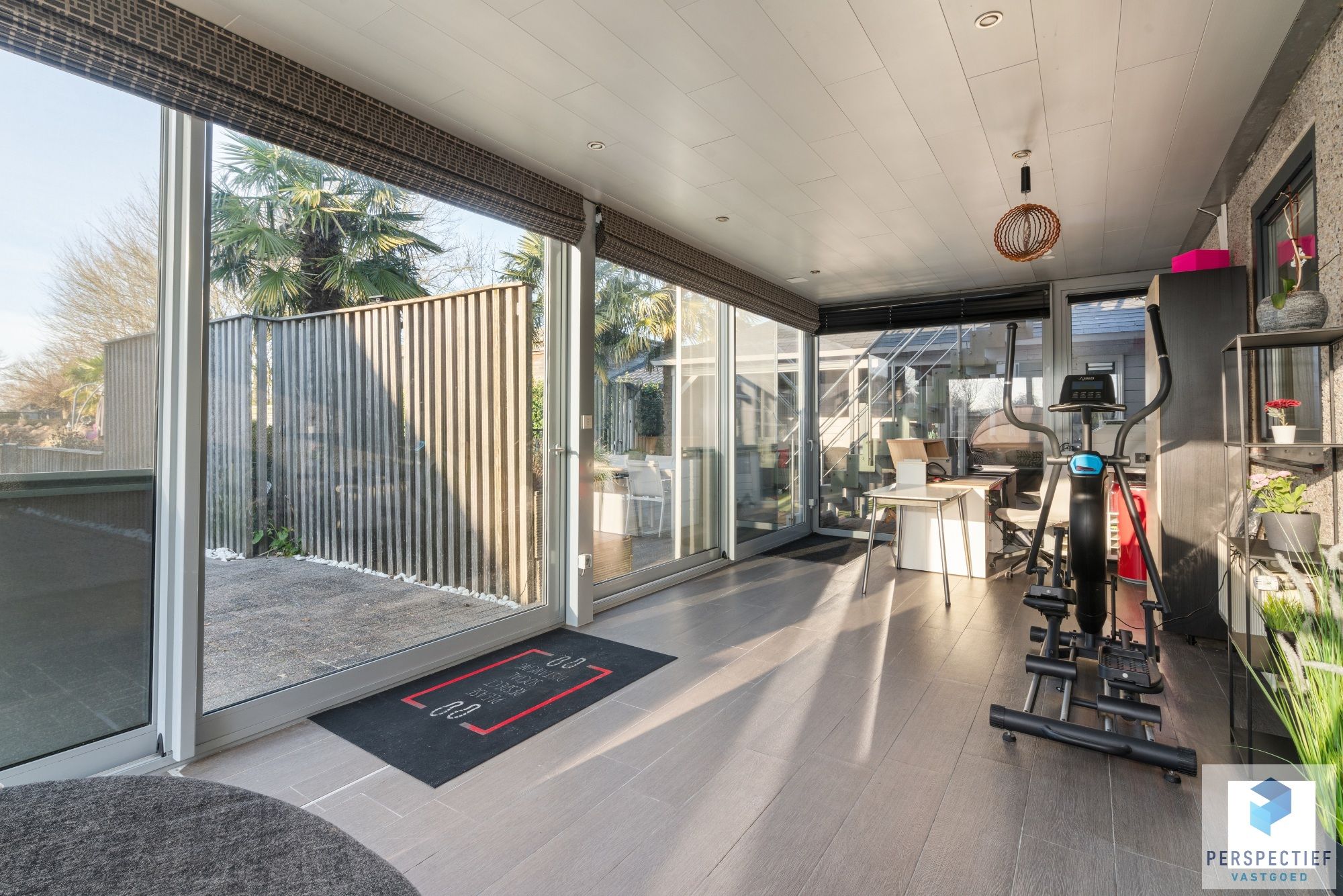 Handelspand met Winkelruimte, Magazijn en Woonst op 1.682 m² foto 26